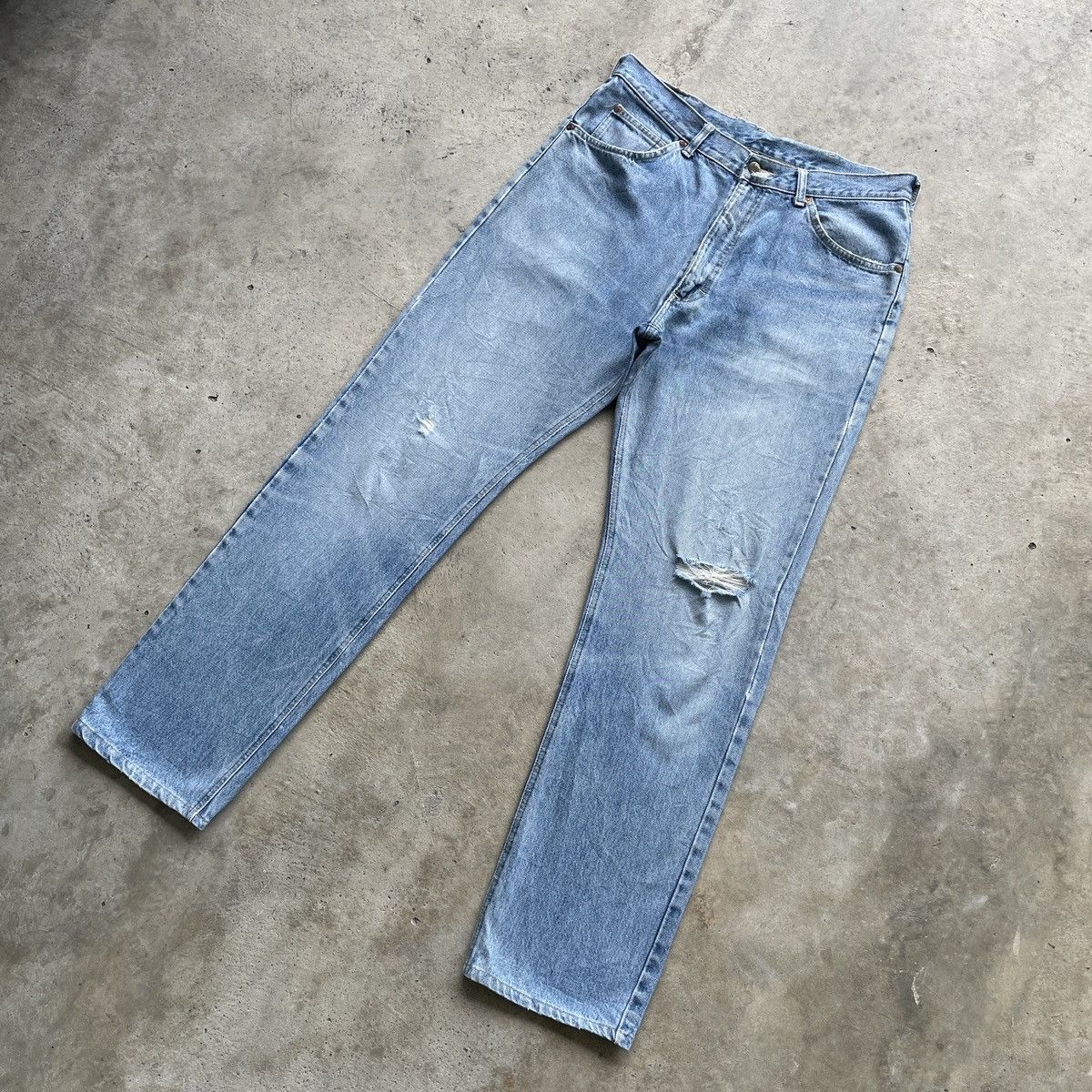 Japanese Brand Vintage Lee Japan Distressed Faded Jeans Denim Pants Size US 32 / EU 48 - 2 Thumbnail