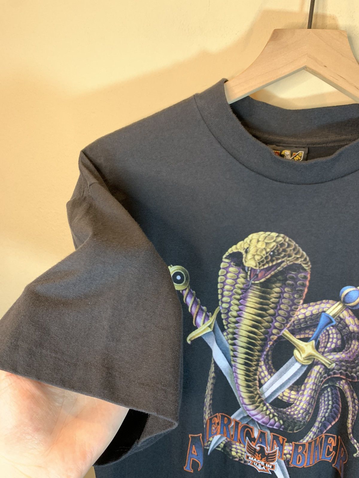 Vintage RARE Vintage 1992 3D Emblem American Biker Rattlesnake Shirt Size US XL / EU 56 / 4 - 4 Thumbnail