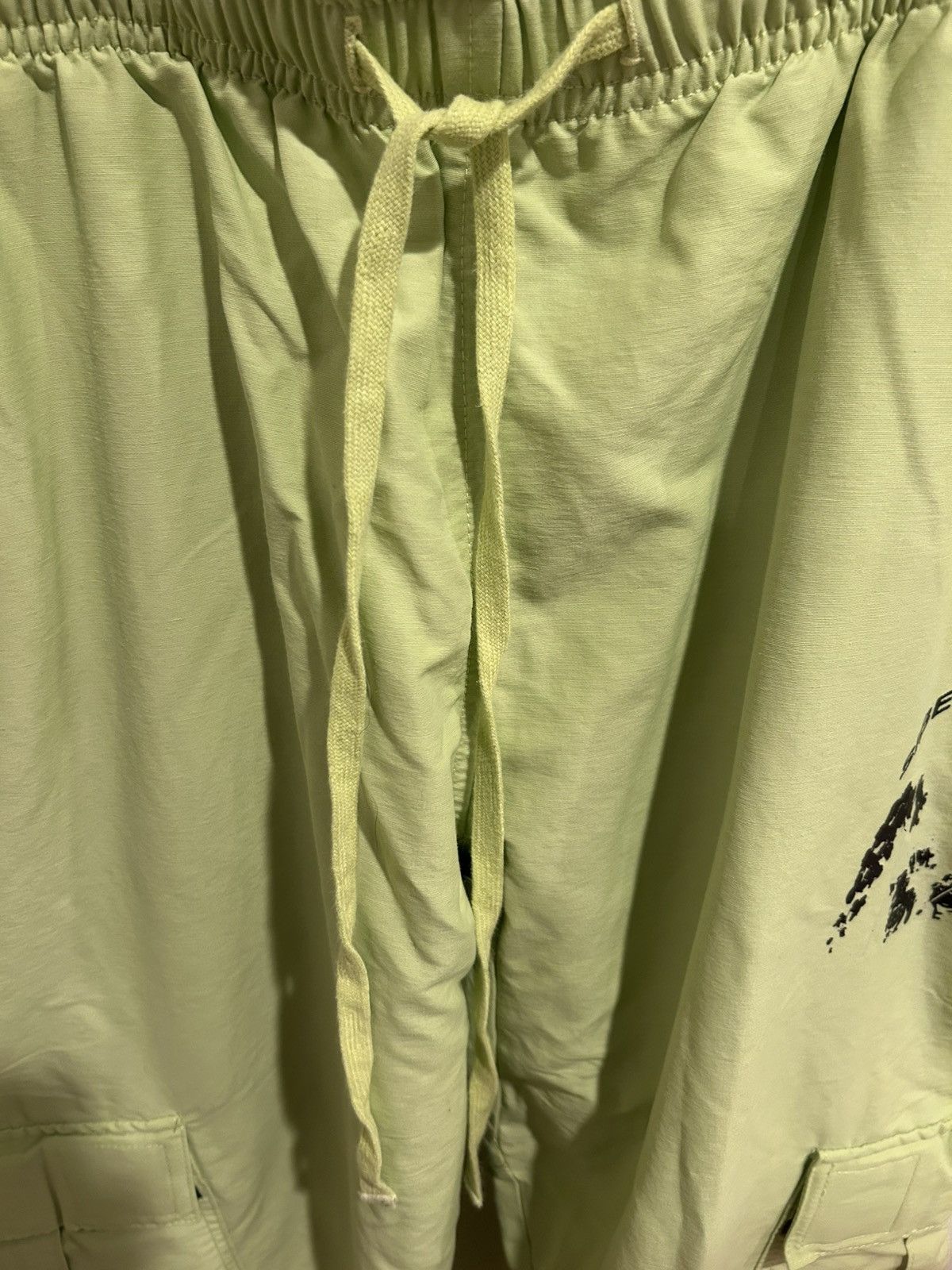 Siberia Hills Siberia Hills nylon neon cargo pants Size US 34 / EU 50 - 4 Thumbnail