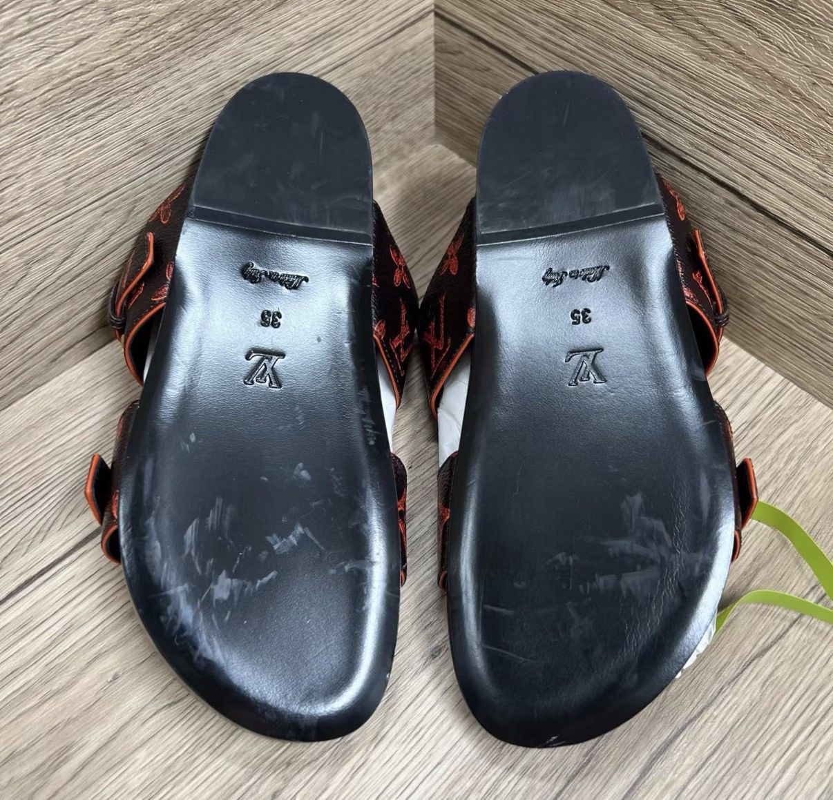 Louis Vuitton Louis Vuitton Bom Dia All-over Print Slippers J41 Size US 5 / IT 35 - 5 Thumbnail