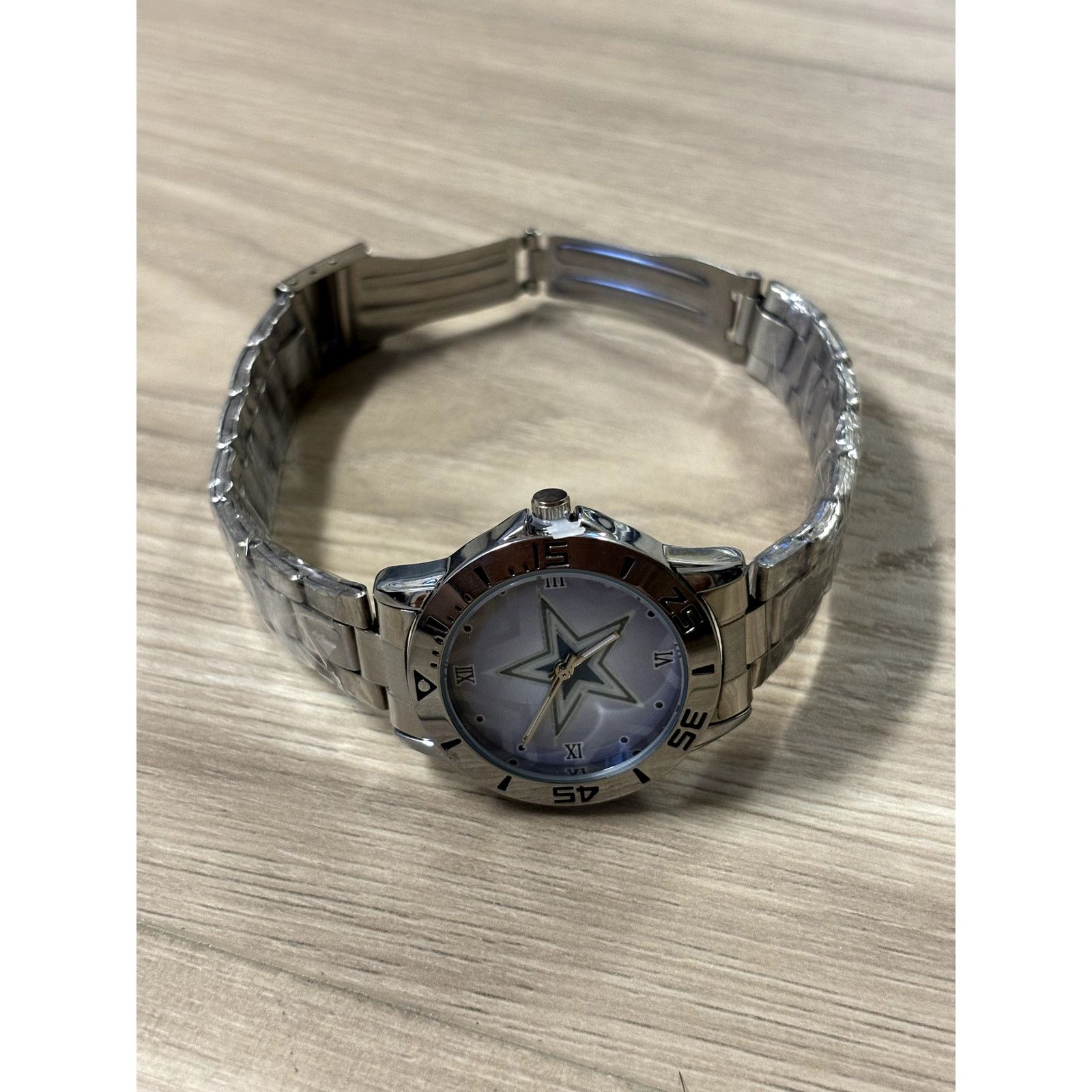 Japanese Brand × Vintage Star Analog Watch Size ONE SIZE - 2 Thumbnail