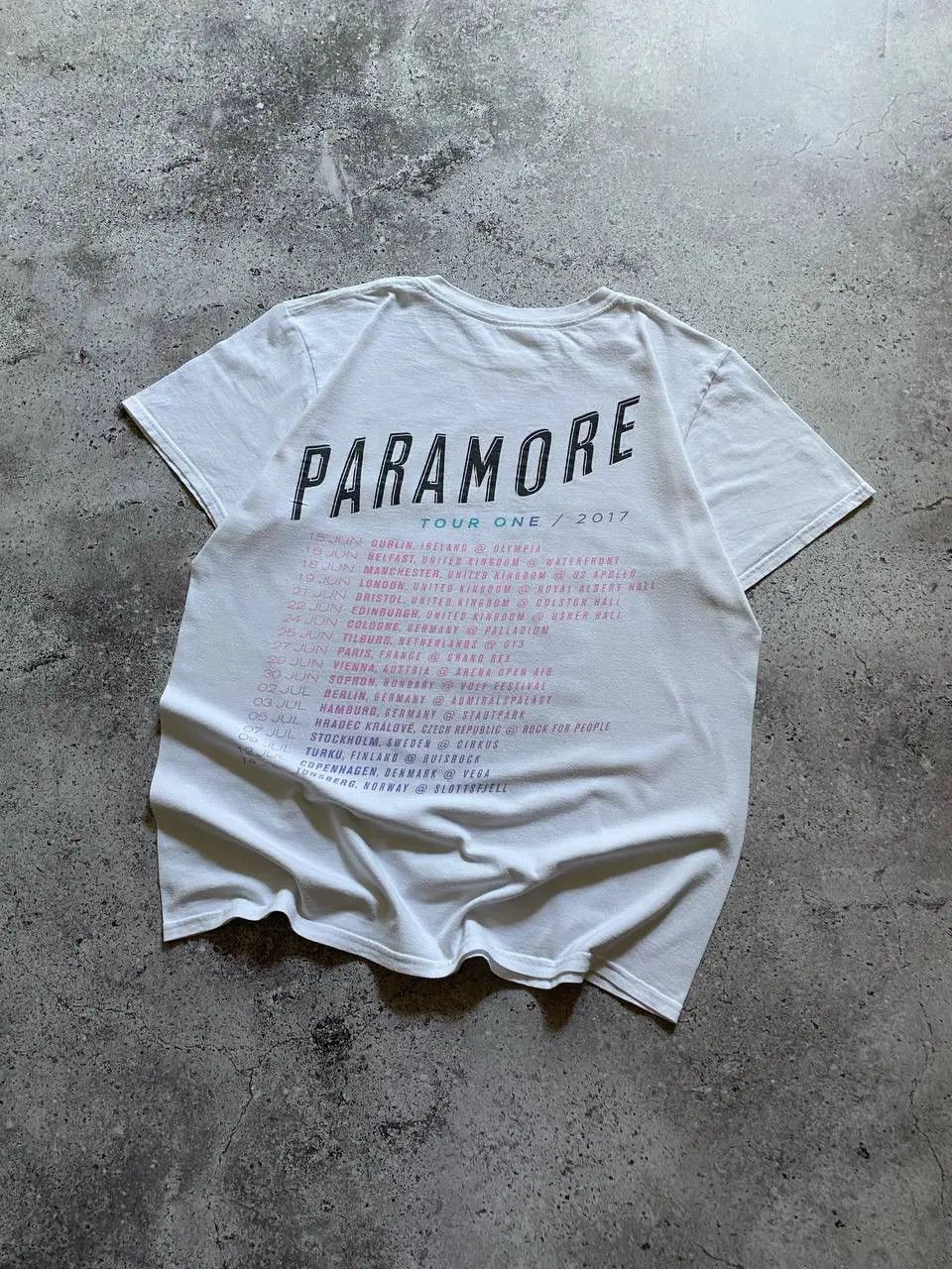Band Tees PARAMORE TOUR ONE ROCK BAND T SHIRT Size US M / EU 48-50 / 2 - 6 Thumbnail