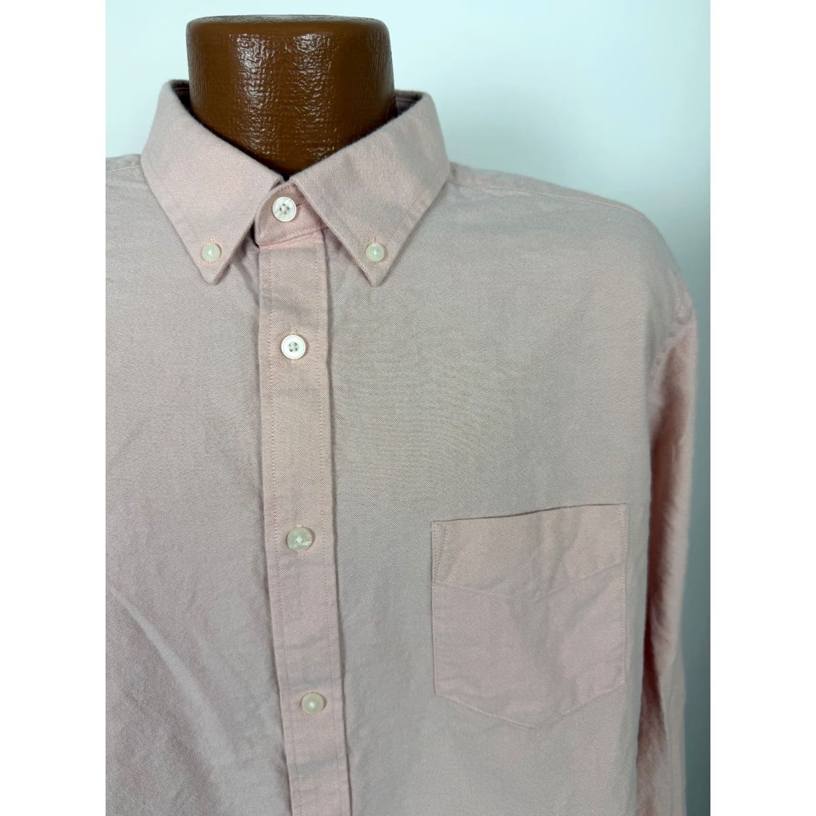 UNTUCKit UNTUCKit Shirt Men XL Slim Fit Oxford Shirt Button-Up Light Pink Casual Cotton Solid Size US XL / EU 56 / 4 - 3 Thumbnail