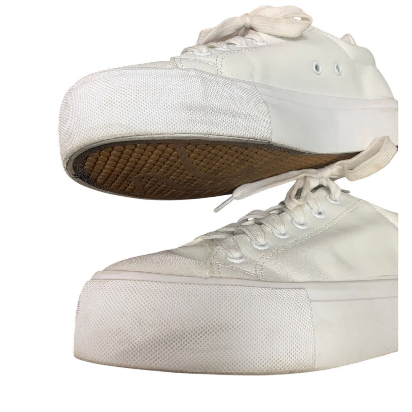 Other Sernial Women's Size 8 White Faux Leather Lace-Up Sneakers Size US 8 / IT 38 - 7 Thumbnail