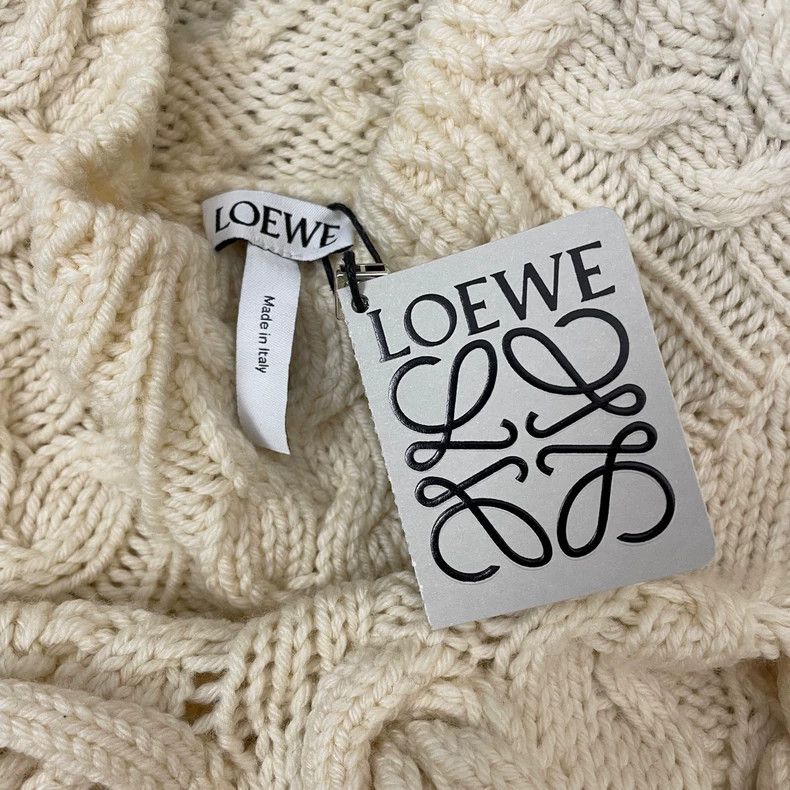 Loewe LOEWE White chest large crochet logo half high collar swea Size S / US 4 / IT 40 - 5 Thumbnail