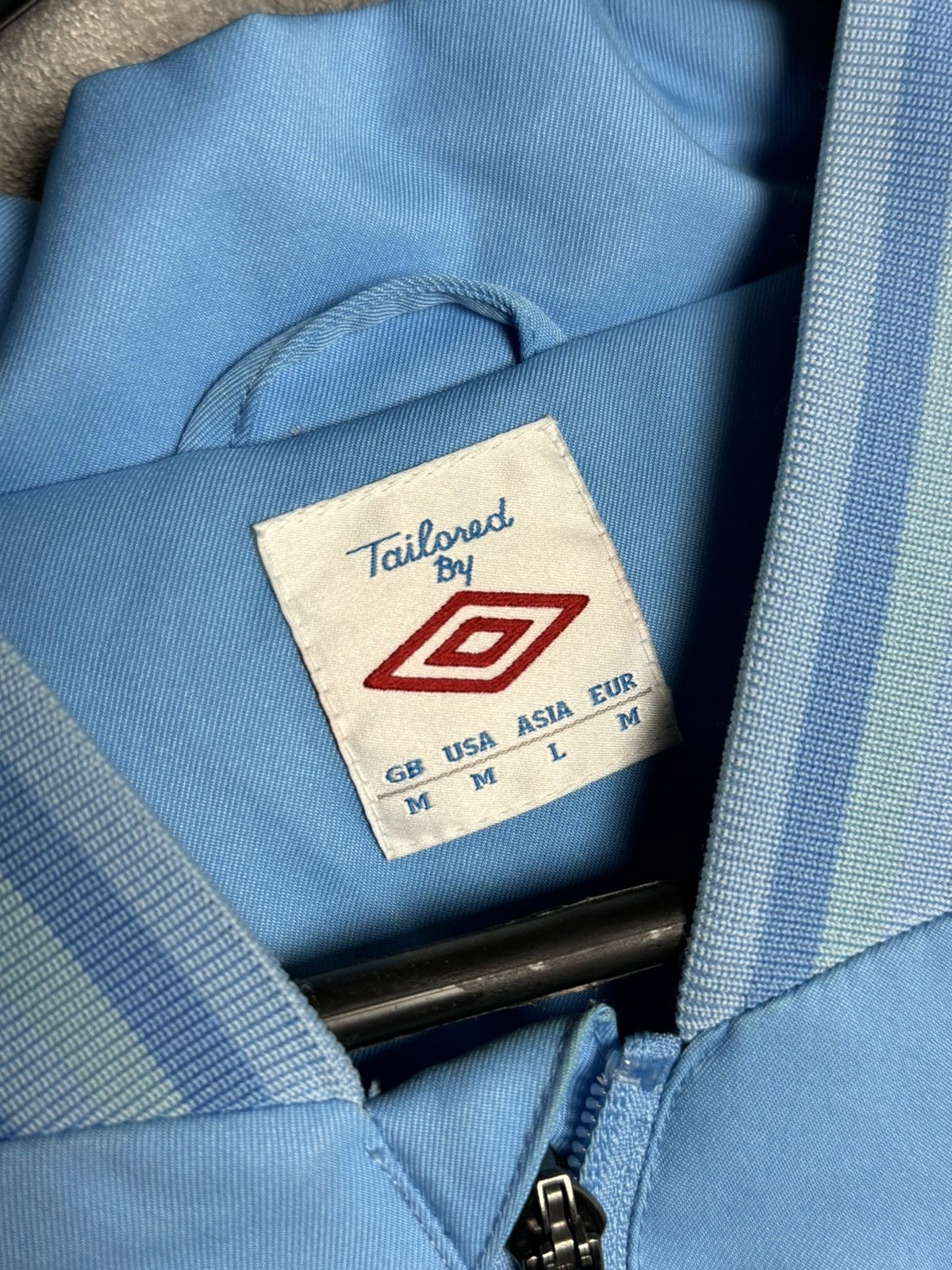 Umbro Manchester City Training Football Jacket Size US M / EU 48-50 / 2 - 7 Thumbnail