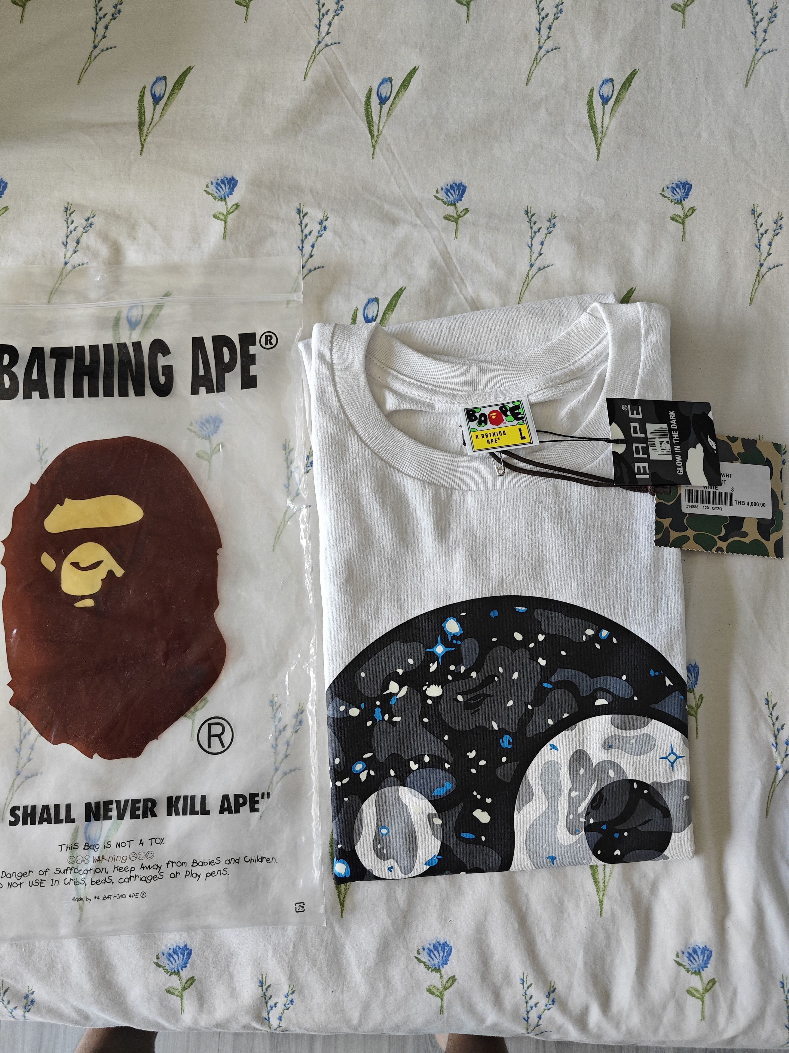 Bape Bape Space Camo Ying Yang Tee (White) Size L Size US L / EU 52-54 / 3 - 1 Thumbnail