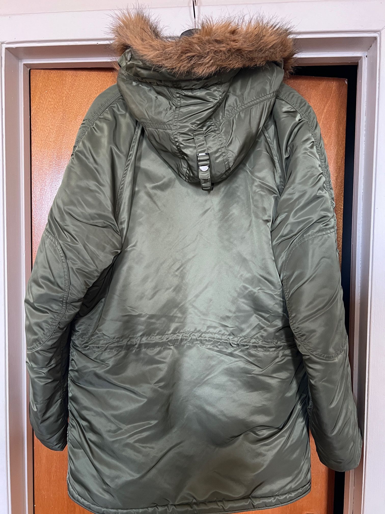 Alpha Industries N-3B Slim Fit Parka Size US L / EU 52-54 / 3 - 5 Thumbnail