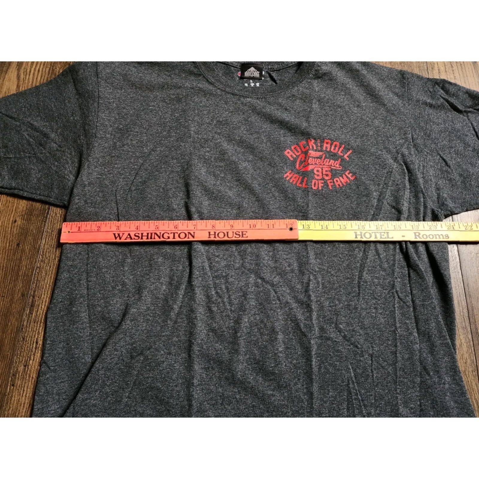 Champion Champion Rock & Roll Hall Of Fame Graphic T-Shirt Cleveland OH Mens L Gray Double-Sided Size US L / EU 52-54 / 3 - 2 Thumbnail