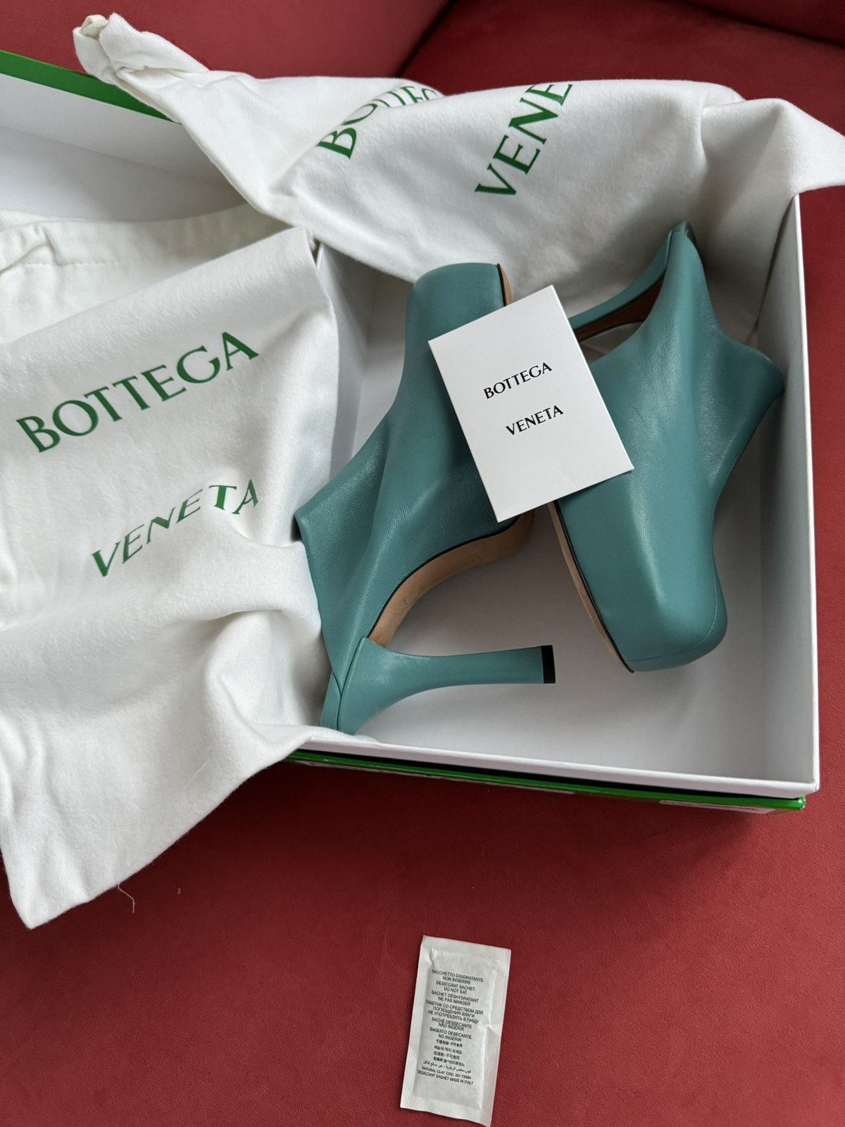 Bottega Veneta Bottega Veneta pastel blue mules lambskin, size 37 It Size US 7 / IT 37 - 2 Thumbnail