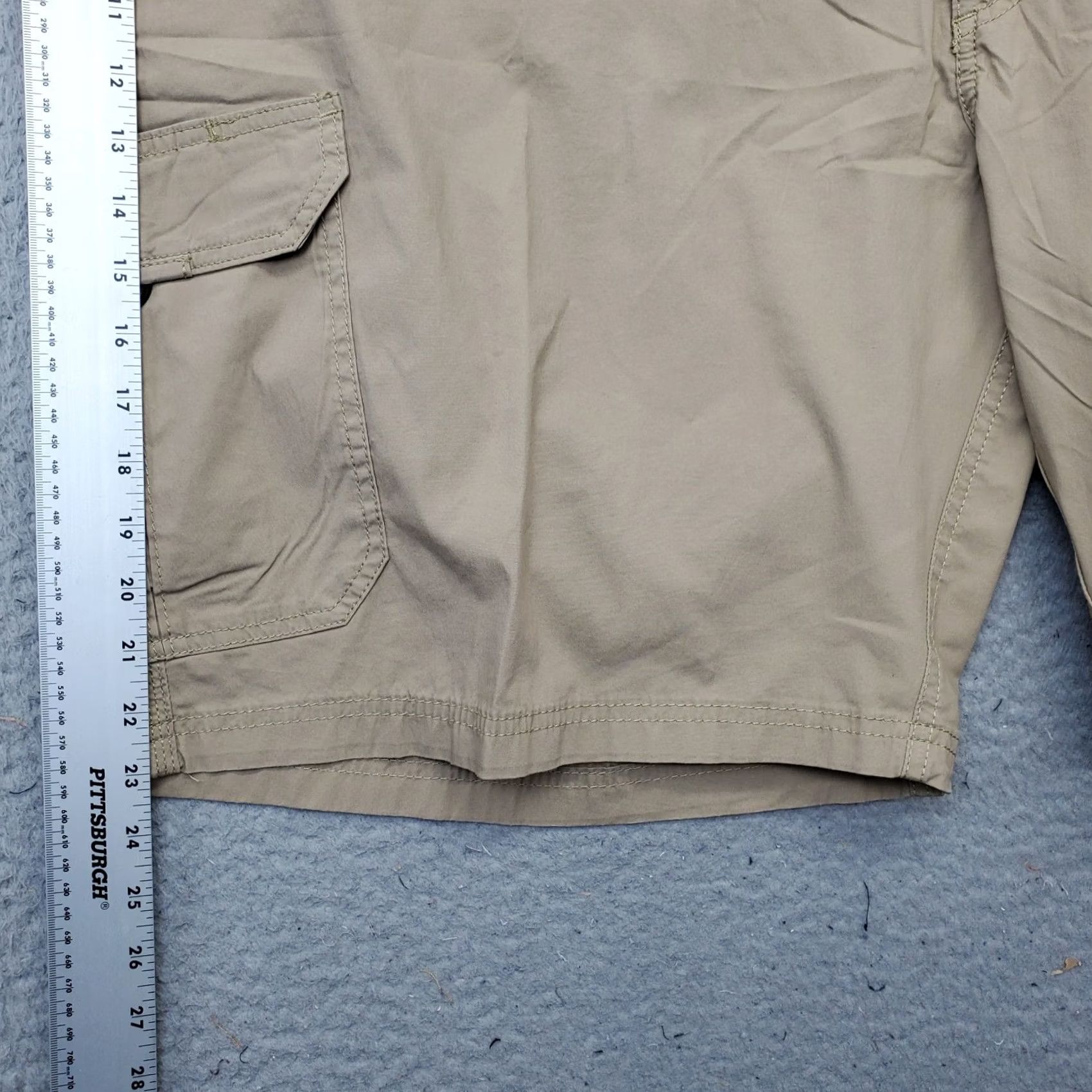 Lee Lee Mens 54 Brown Extreme Motion Cargo Shorts Relaxed Fit Waist 26.5" Inseam 10.25" Brown Cargo Pocket Cotton Shorts Size US 38 / EU 54 - 3 Thumbnail