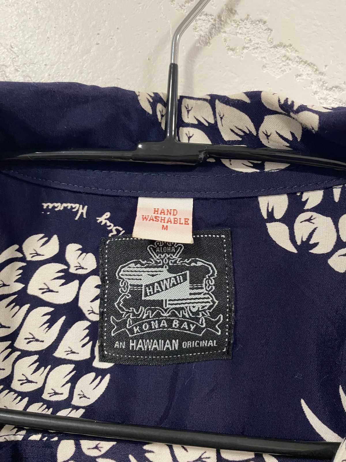 Other Kona Bay Aloha Pineapple Hawaiian Shirt Made in USA Size: M Size US M / EU 48-50 / 2 - 2 Thumbnail