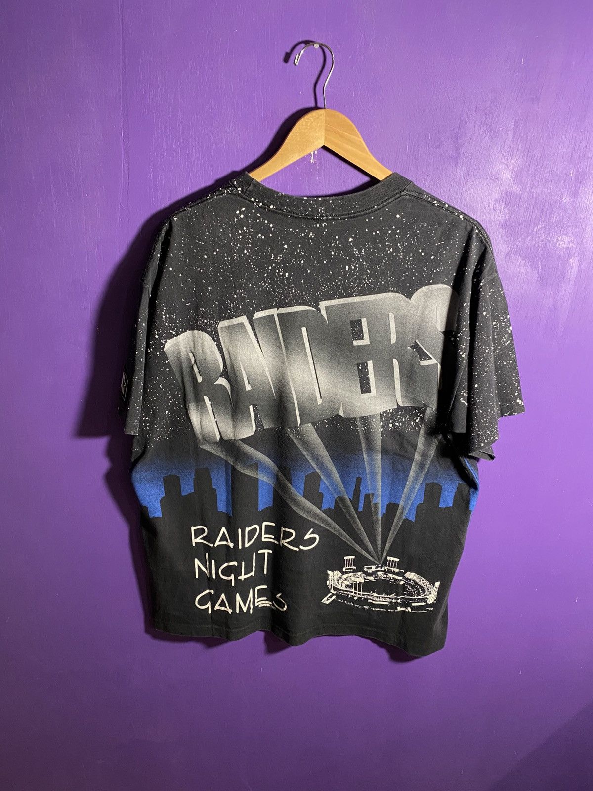Starter Vintage 1992 Starter oakland raiders night games AOP t-shirt Size US L / EU 52-54 / 3 - 2 Thumbnail