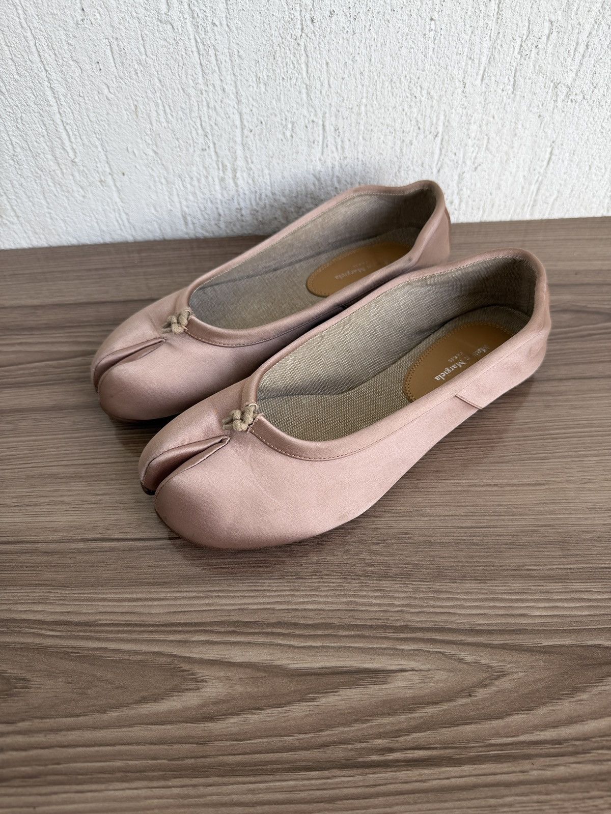 Maison Margiela ❤️satin tabi ballet flats Size US 6 / IT 36 - 1 Thumbnail