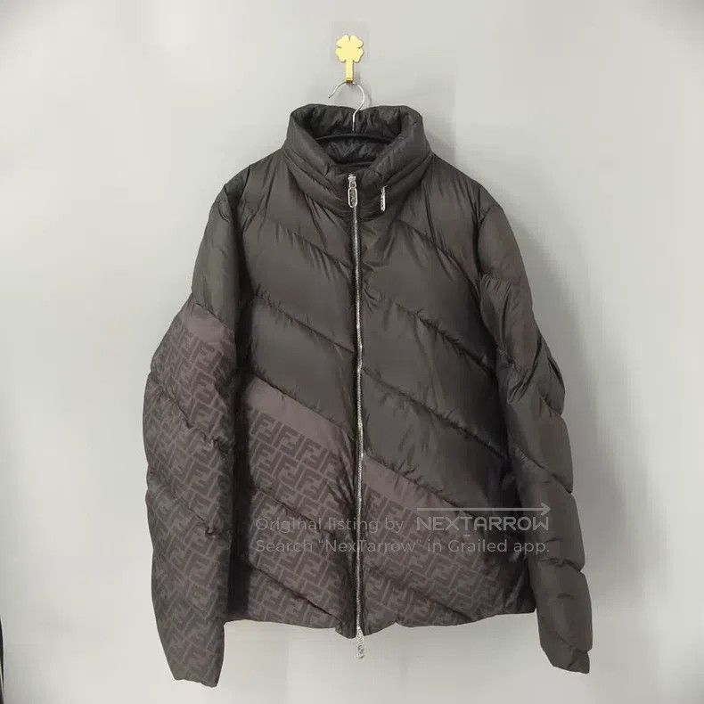 Fendi Fendi Black Striped All-Over Printed Patchwork Down Jacket Size US M / EU 48-50 / 2 - 1 Thumbnail