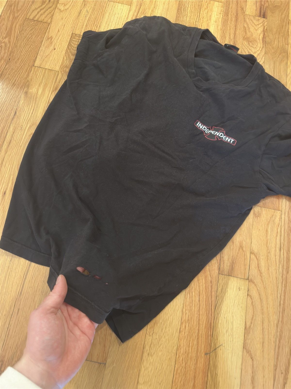 Independent Truck Co. Independent vintage tee with back graphic Size US S / EU 44-46 / 1 - 6 Thumbnail