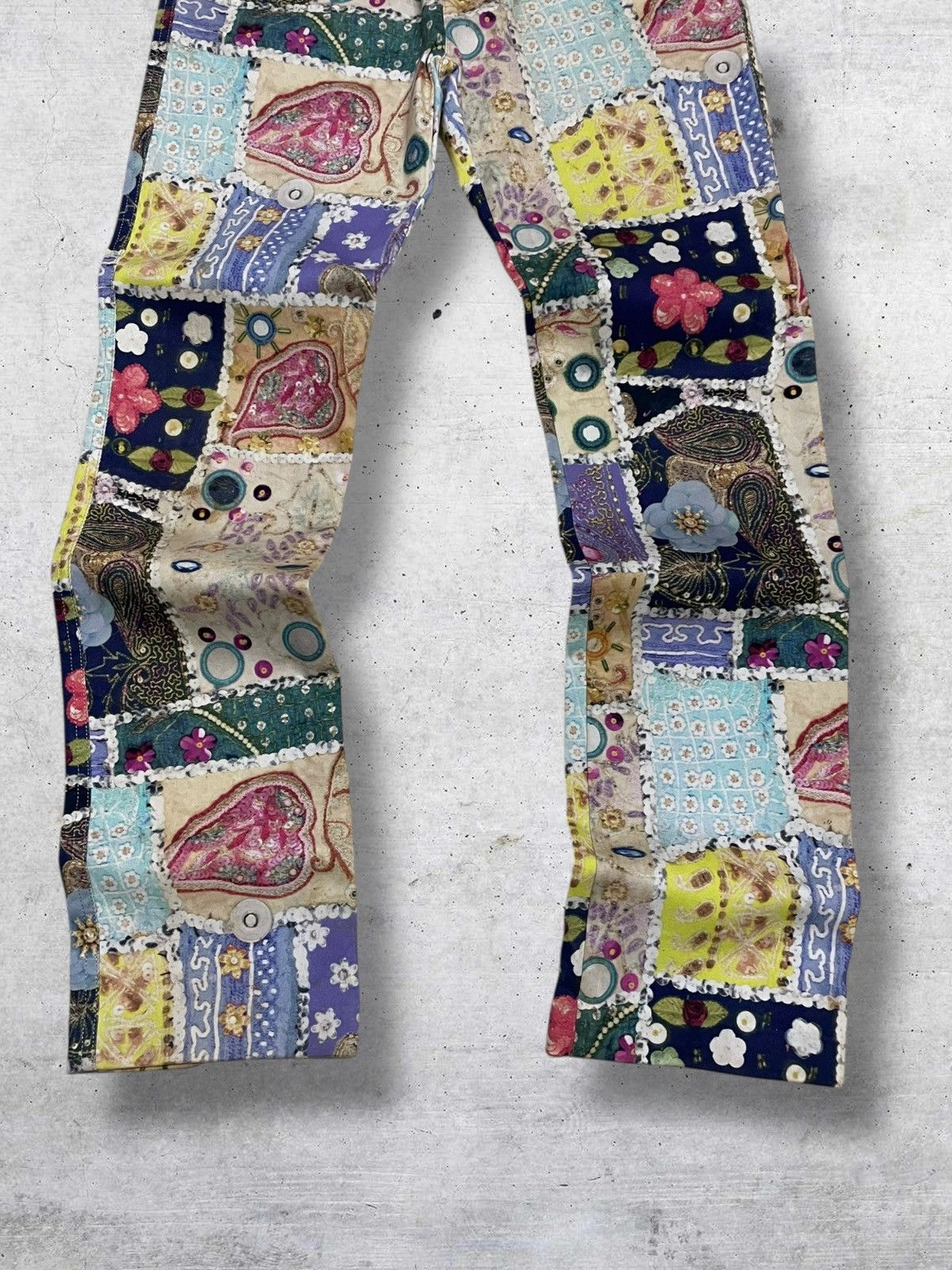 Japanese Brand BA-TSU 1990S JAPAN DESIGNER ARTWORK FLORAL FULLPRINT PANT Size US 28 / EU 44 - 3 Thumbnail