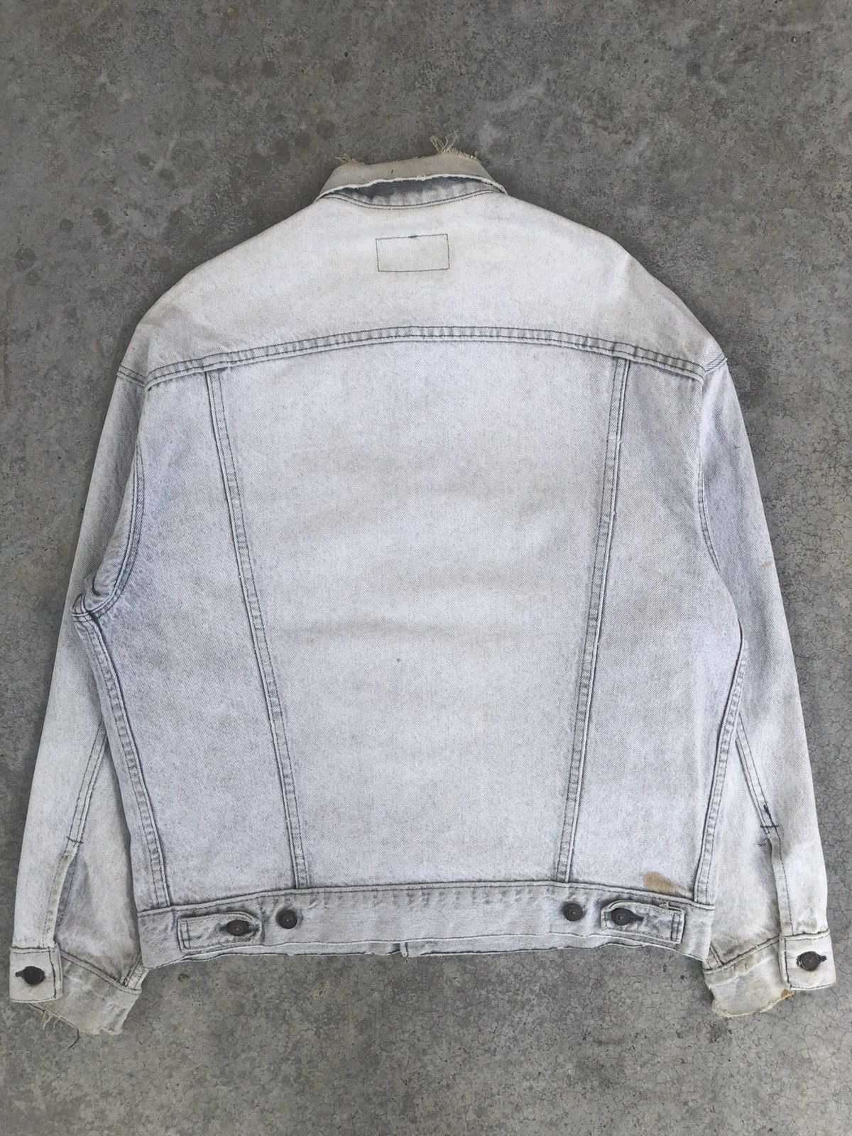 Levi's Vintage 80’s Levis Denim Jacket Distressed Size US L / EU 52-54 / 3 - 2 Thumbnail