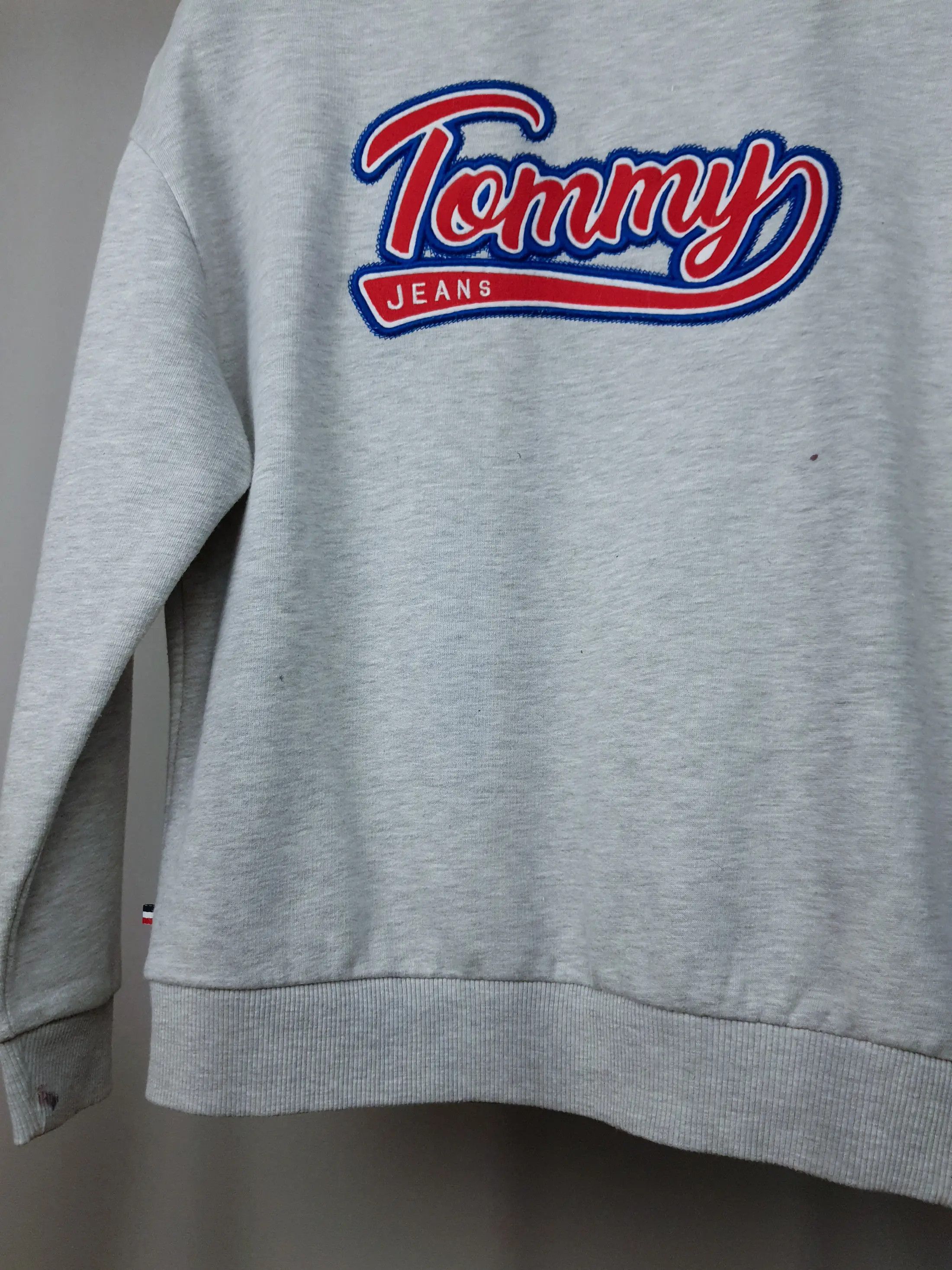Tommy Hilfiger Tommy Hilfiger Jeans Graphite Gray Big Logo Crewneck Size US S / EU 44-46 / 1 - 5 Thumbnail