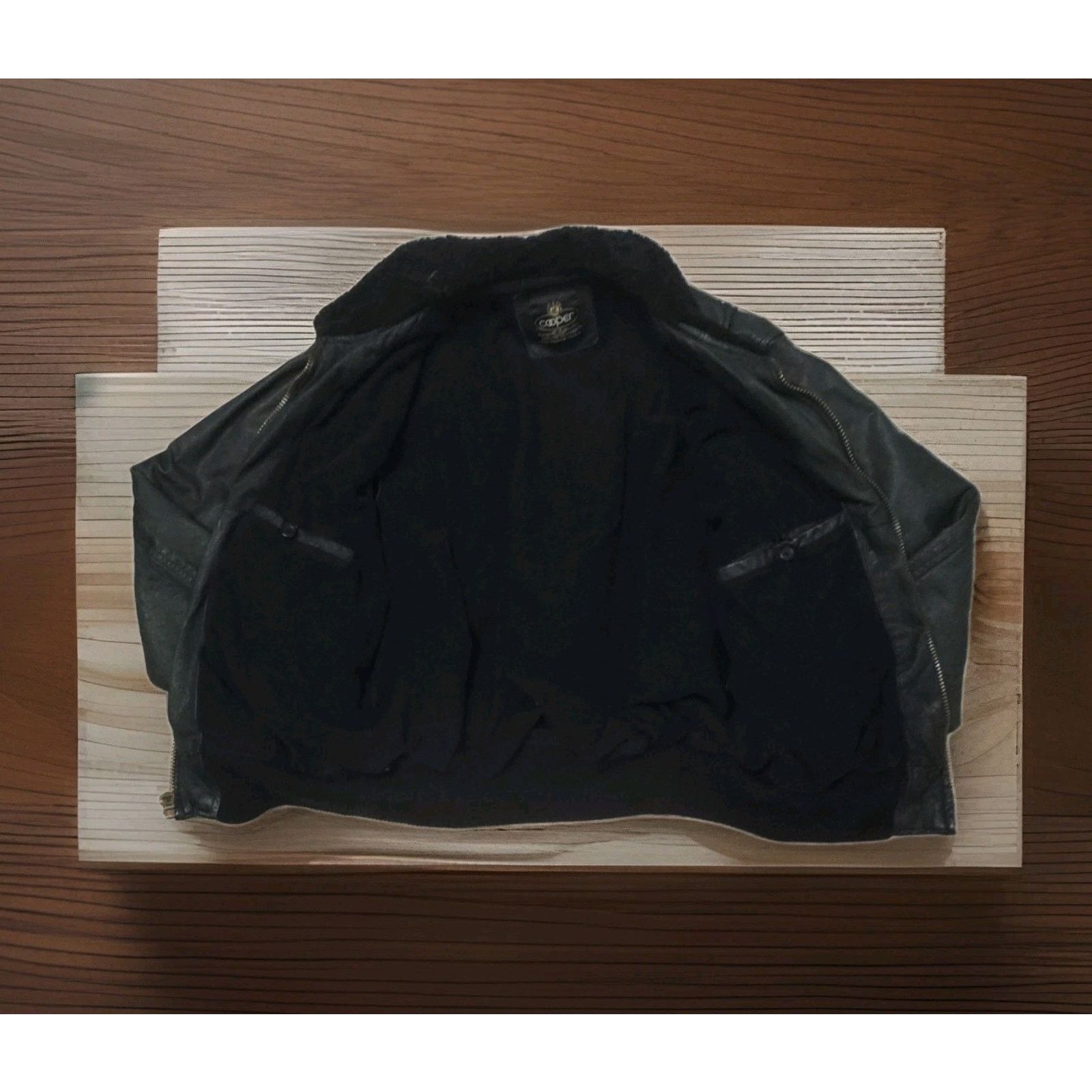 Cooper Vintage Cooper Leather Bomber 40 Black Fur Collar Sherpa Size US XXS / EU 40 - 4 Thumbnail