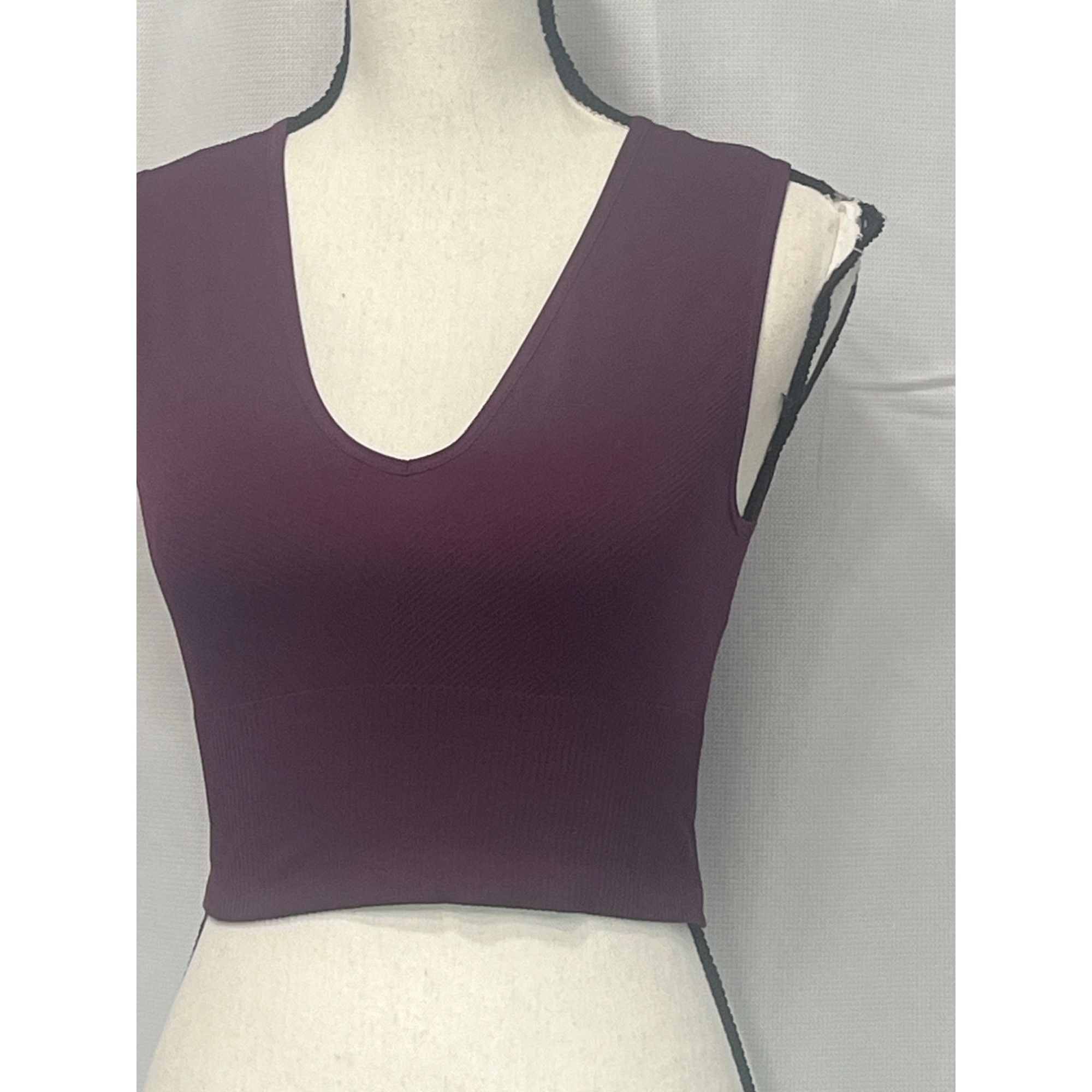 Topshop Topshop Seamless V Neck Bralette in Plum, Sz. M/L (US 8-12) Size ONE SIZE - 8 Thumbnail