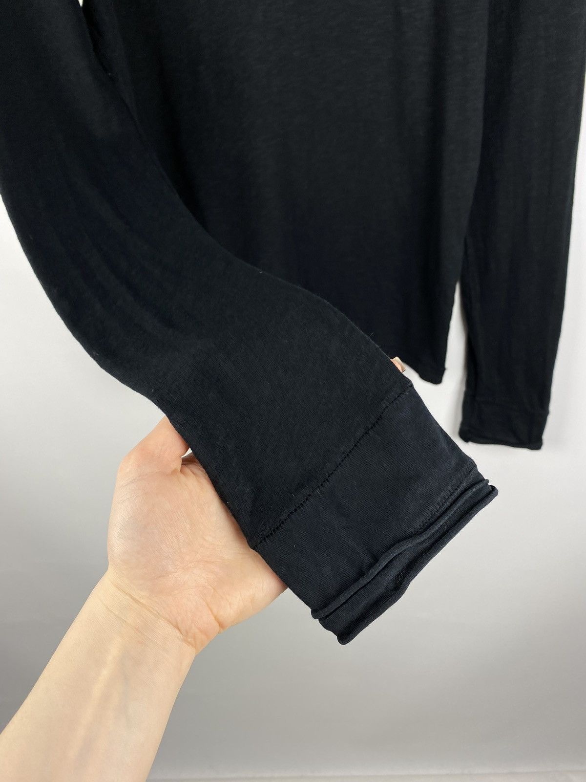 hannes roether Hannes Roether men’s avant-garde light sweater pullover Size US S / EU 44-46 / 1 - 9 Thumbnail