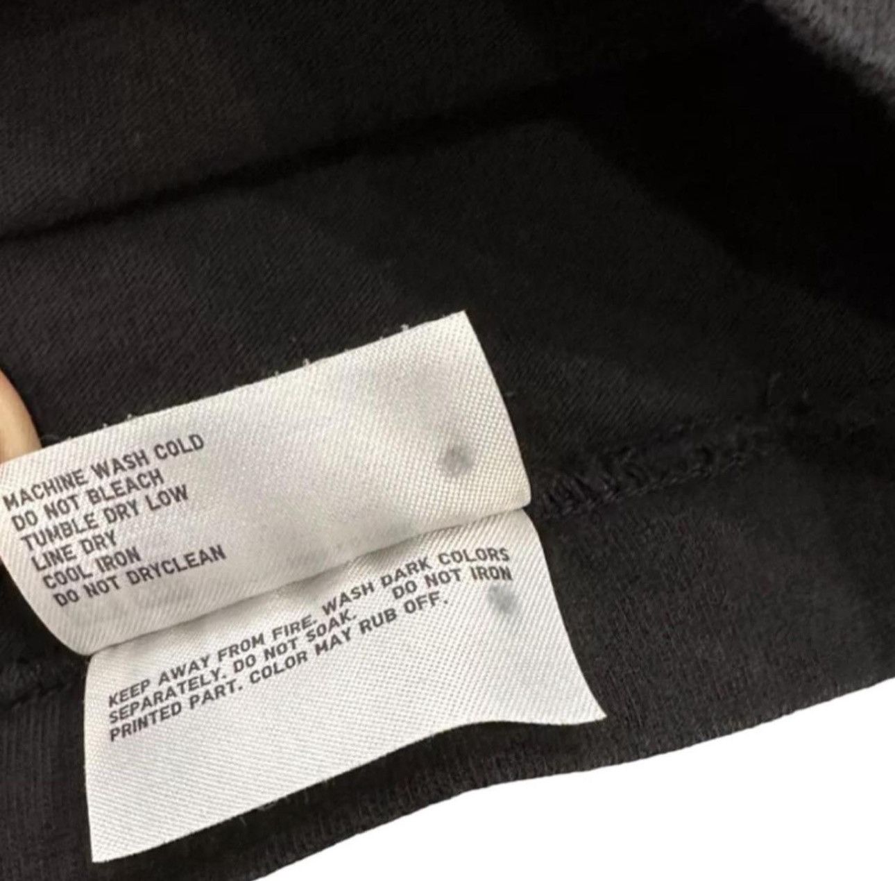 Uniqlo Uniqlo Abstract Tee Size US S / EU 44-46 / 1 - 6 Thumbnail