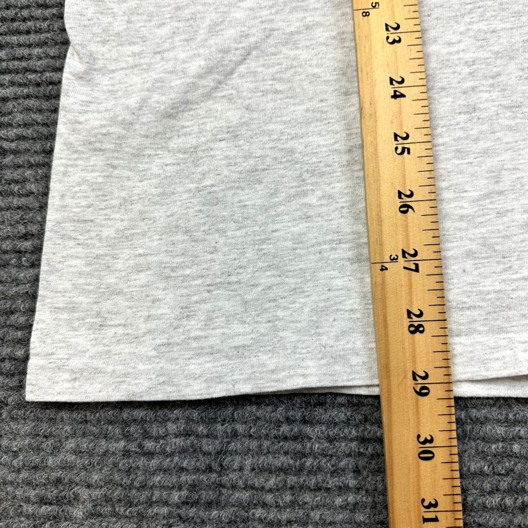 Omega VINTAGE 90s Omega T-Shirt Bahamas Embroidered Single Stitch Crew Neck Gray L Adults Unisex Short Sleeve USA Made Size US L / EU 52-54 / 3 - 5 Thumbnail
