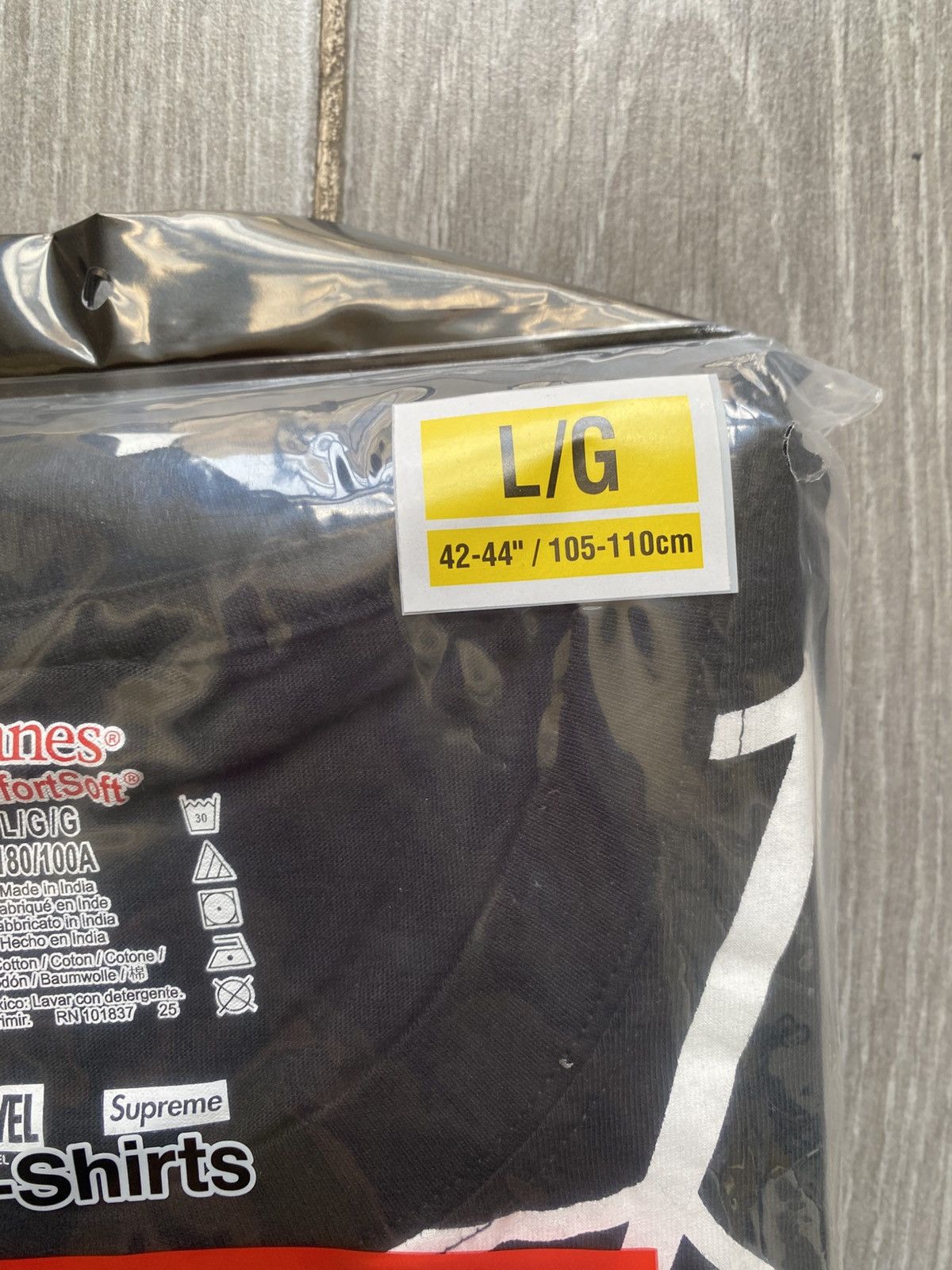 Supreme Supreme Hanes Spider-Man Tagless Tees (2 Pack) Large Size US L / EU 52-54 / 3 - 2 Thumbnail
