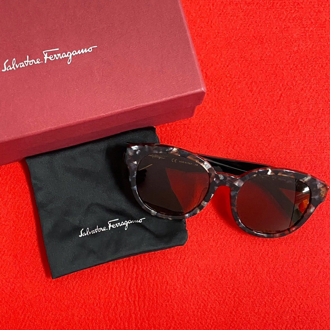 Salvatore Ferragamo Sunglasses Brown Plastic