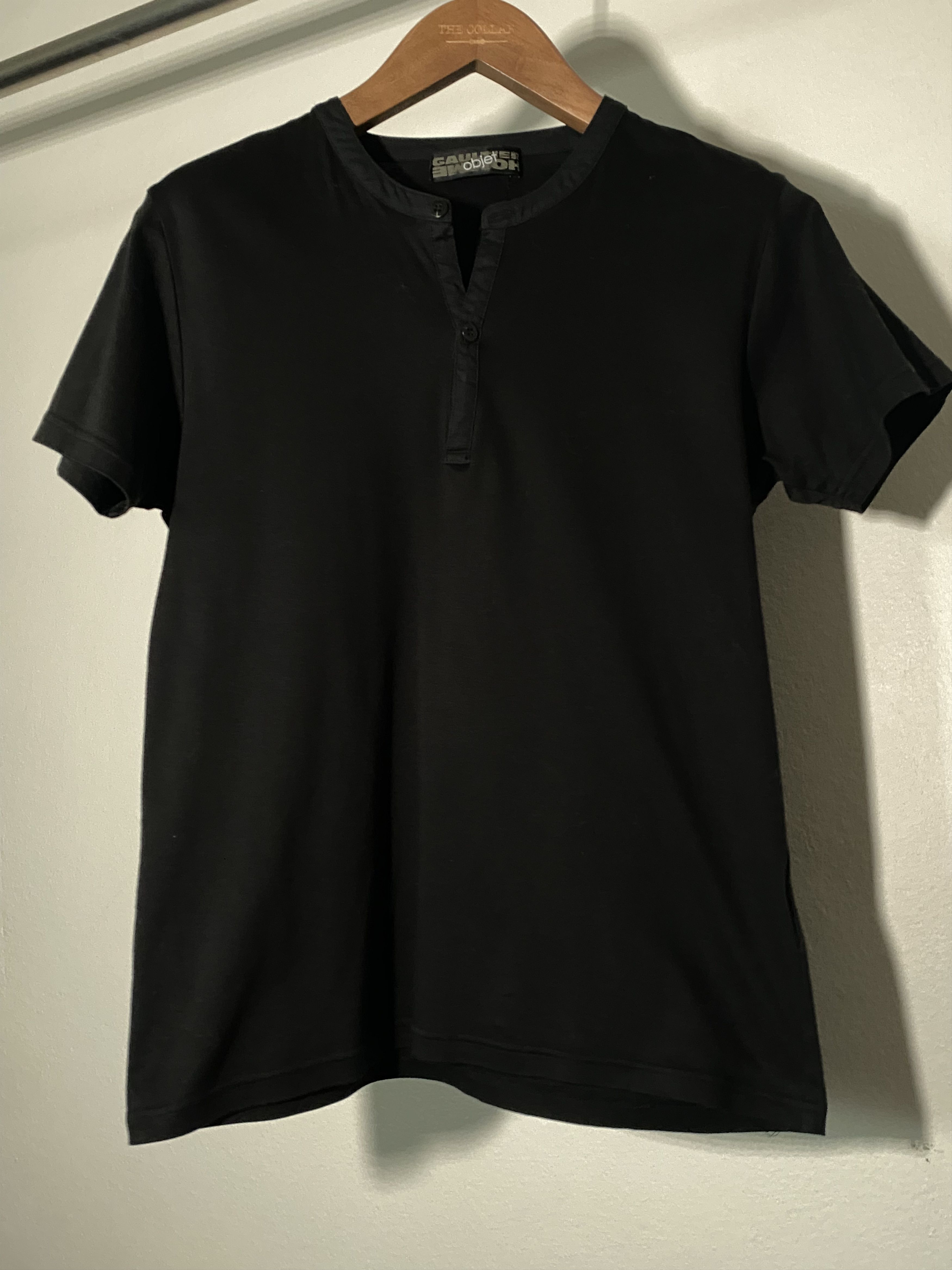 JPG objet button up neck tee