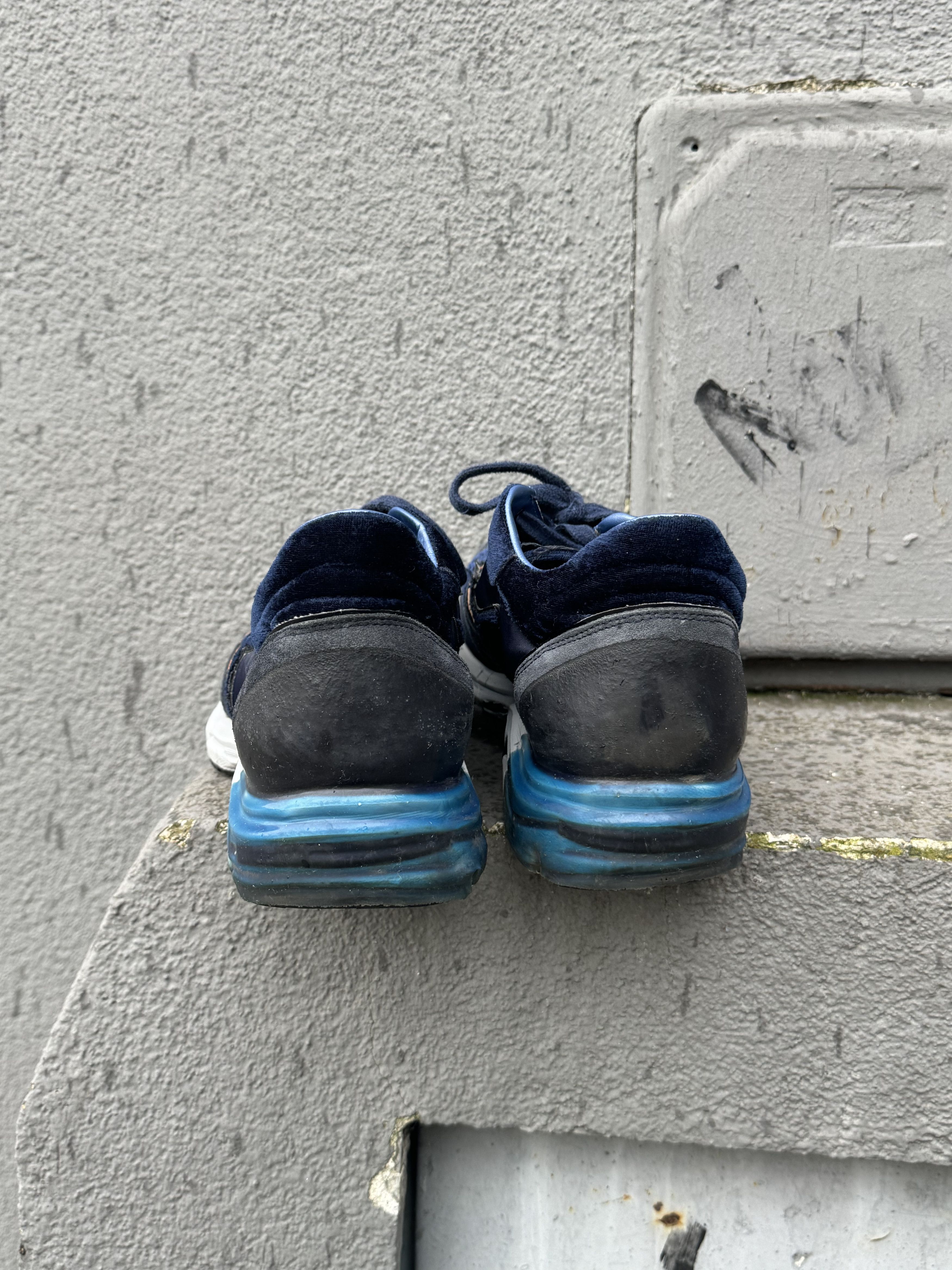 Japanese Brand × Mizuno Mizuno Wave Sirius Velour Purple Navy US 11.5 Size US 11.5 / EU 44-45 - 6 Thumbnail