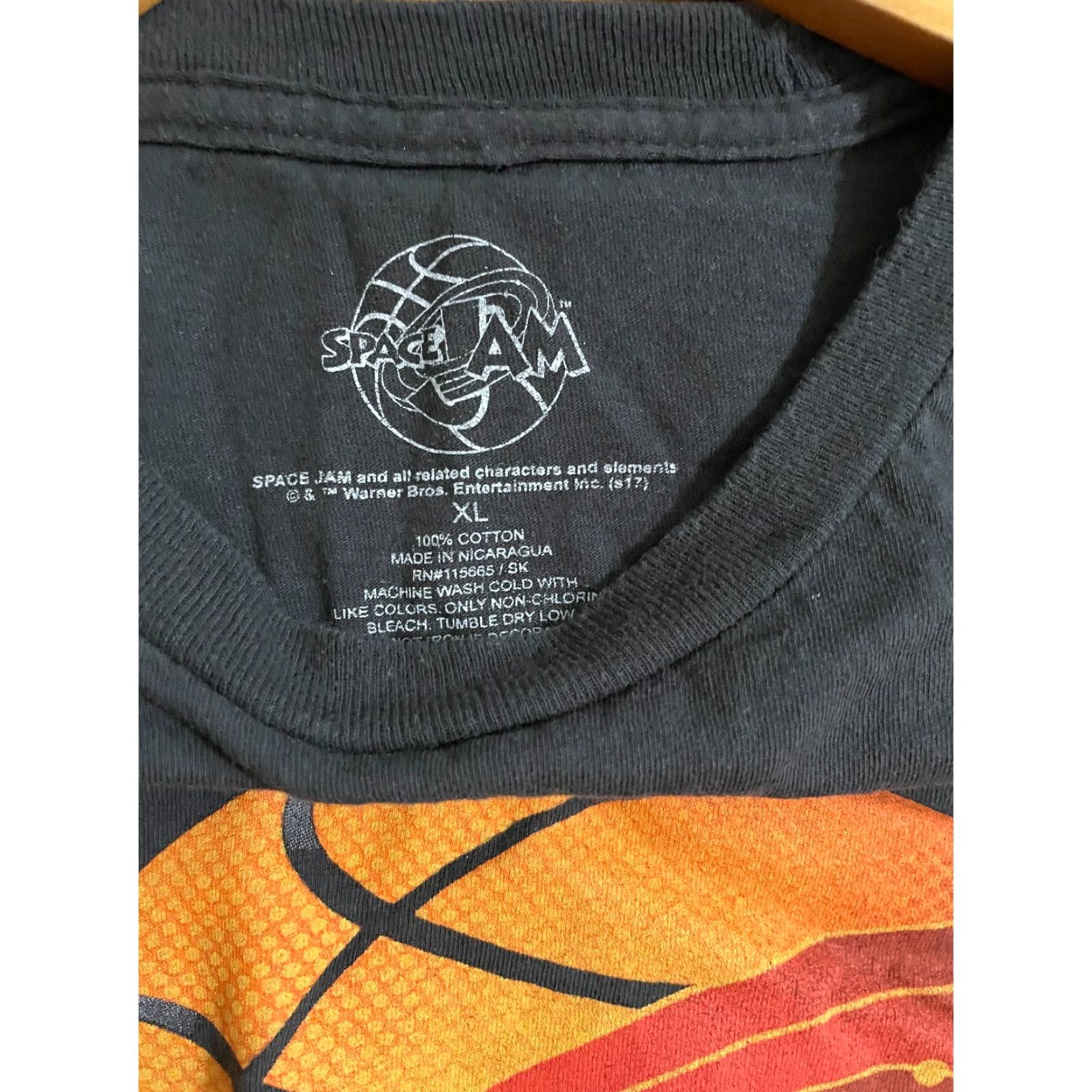 X-LARGE **X LARGE BLACK SPACE JAM T-SHIRT** User: **X LARGE BLACK SPACE JAM T-SHIRT** Size US XL / EU 56 / 4 - 3 Thumbnail