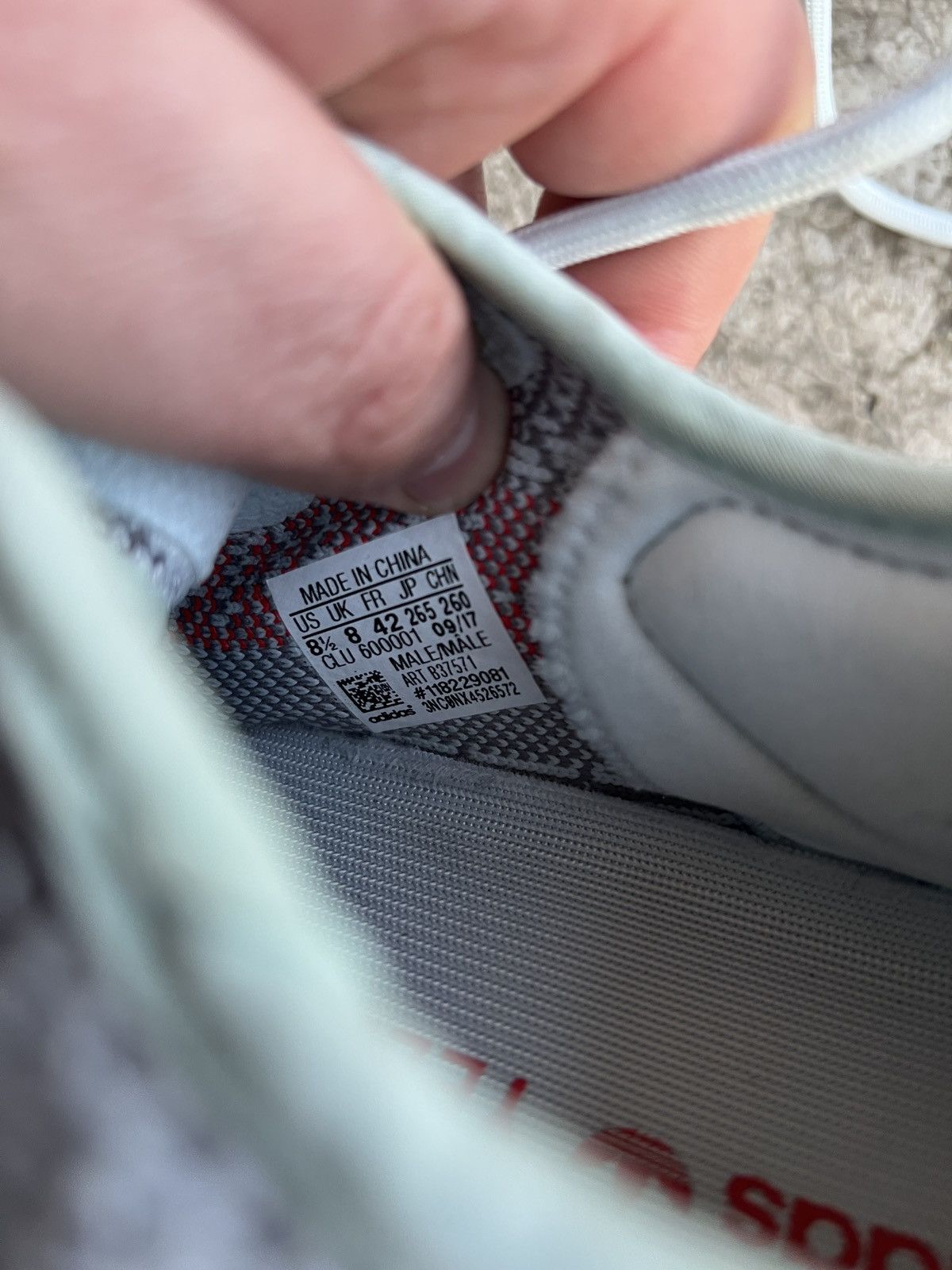 Yeezy Adidas Men's Yeezy Boost 350 V2 Blue Tint Size US 8.5 / EU 41-42 - 7 Thumbnail