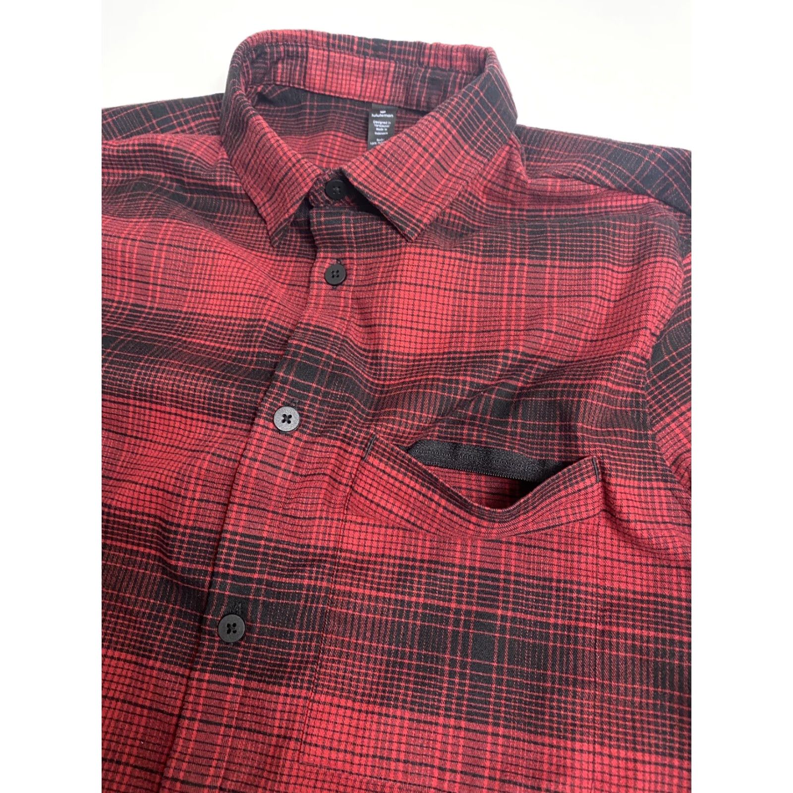 Lululemon Lululemon Mason's Peak Flannel Shirt Plaid Button-Up Mens Size S Red Size US S / EU 44-46 / 1 - 4 Thumbnail