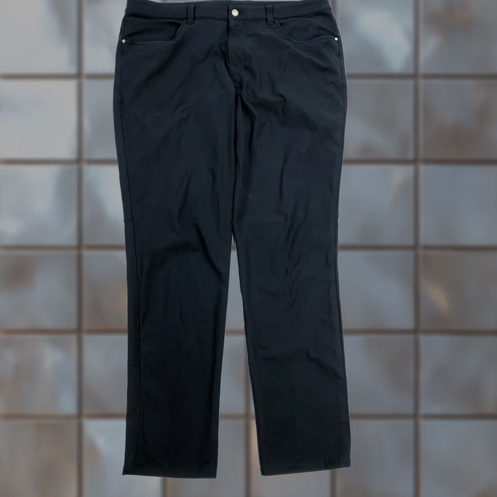 Lululemon Lululemon Pants Mens 36 x33 ABC Classic-Fit 5 Pocket Warpstreme Black City Preppy Chino Pants Mens size 36 33in Black Size US 36 / EU 52 - 1 Thumbnail