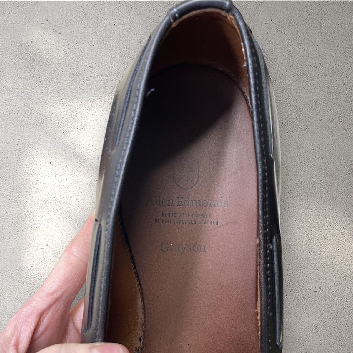 Allen Edmonds Allen Edmonds Grayson Black Leather Tassel Dress Loafer Size US 10.5 / EU 43-44 - 5 Thumbnail
