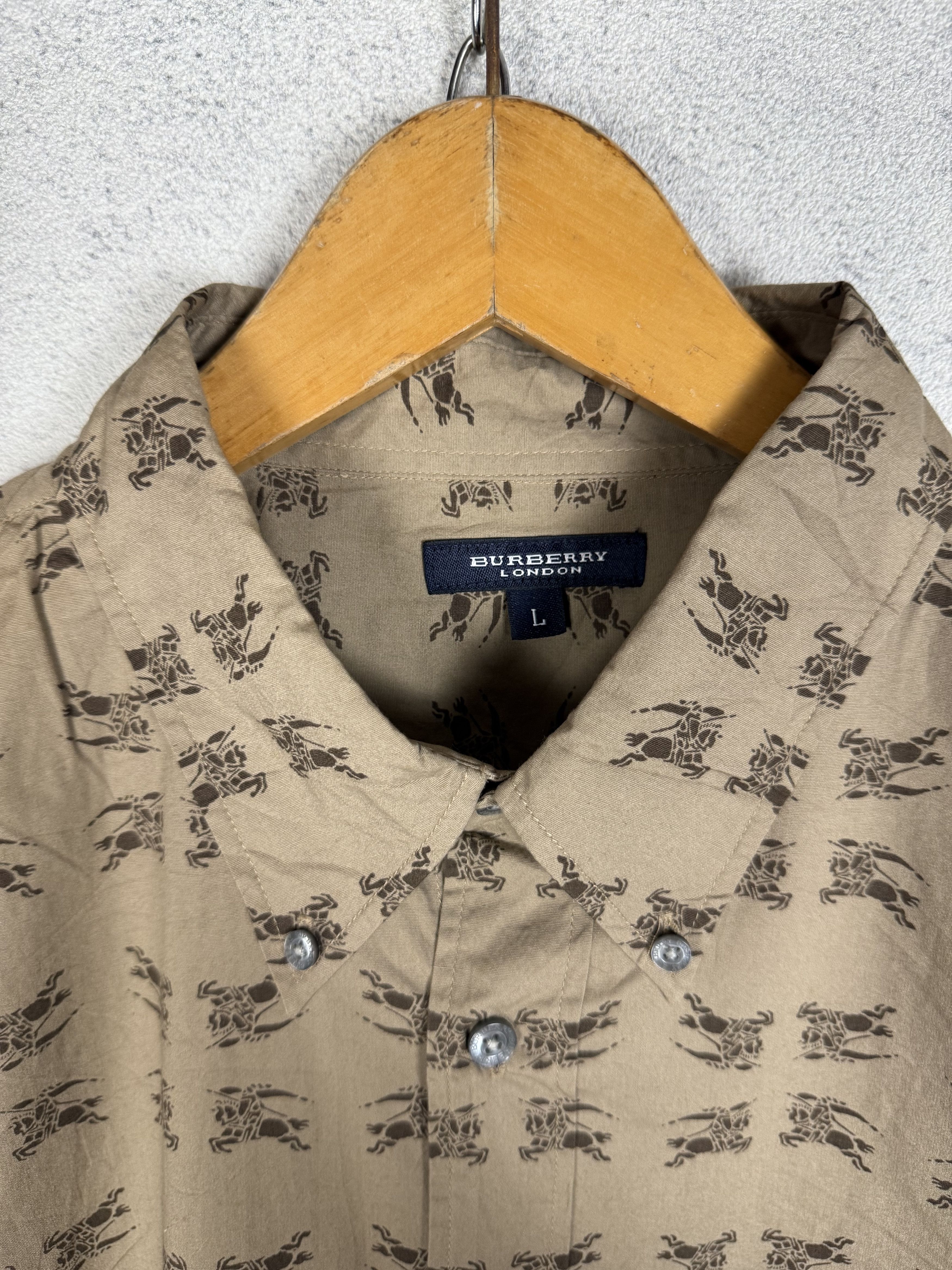 Burberry Vintage Burberry Button Down Shirt Size US L / EU 52-54 / 3 - 6 Thumbnail