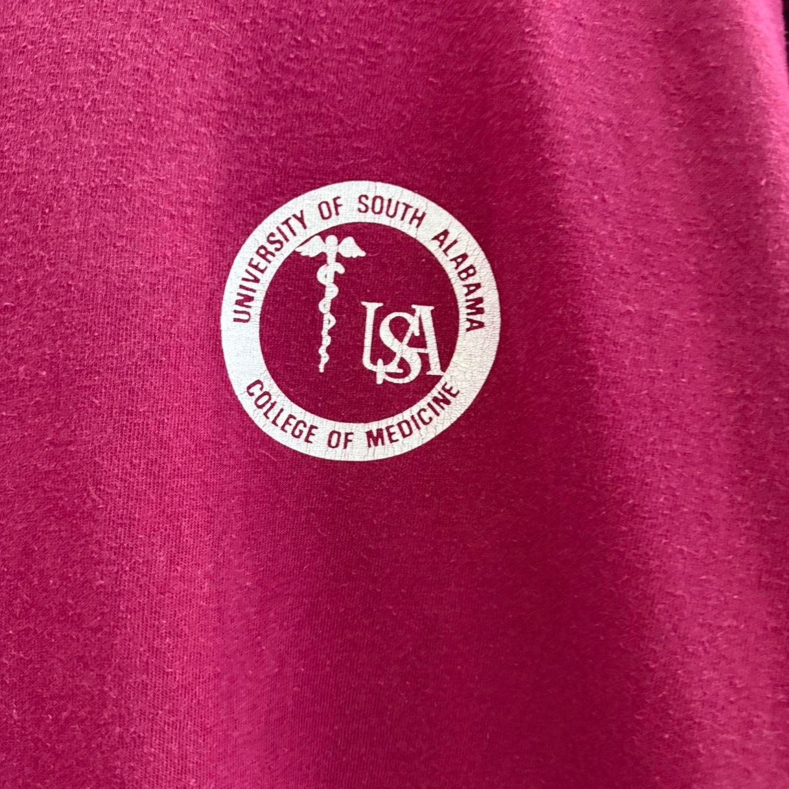 Fruit Of The Loom Vintage 1996 usa college of medicine art t-shirt Size US XL / EU 56 / 4 - 6 Thumbnail