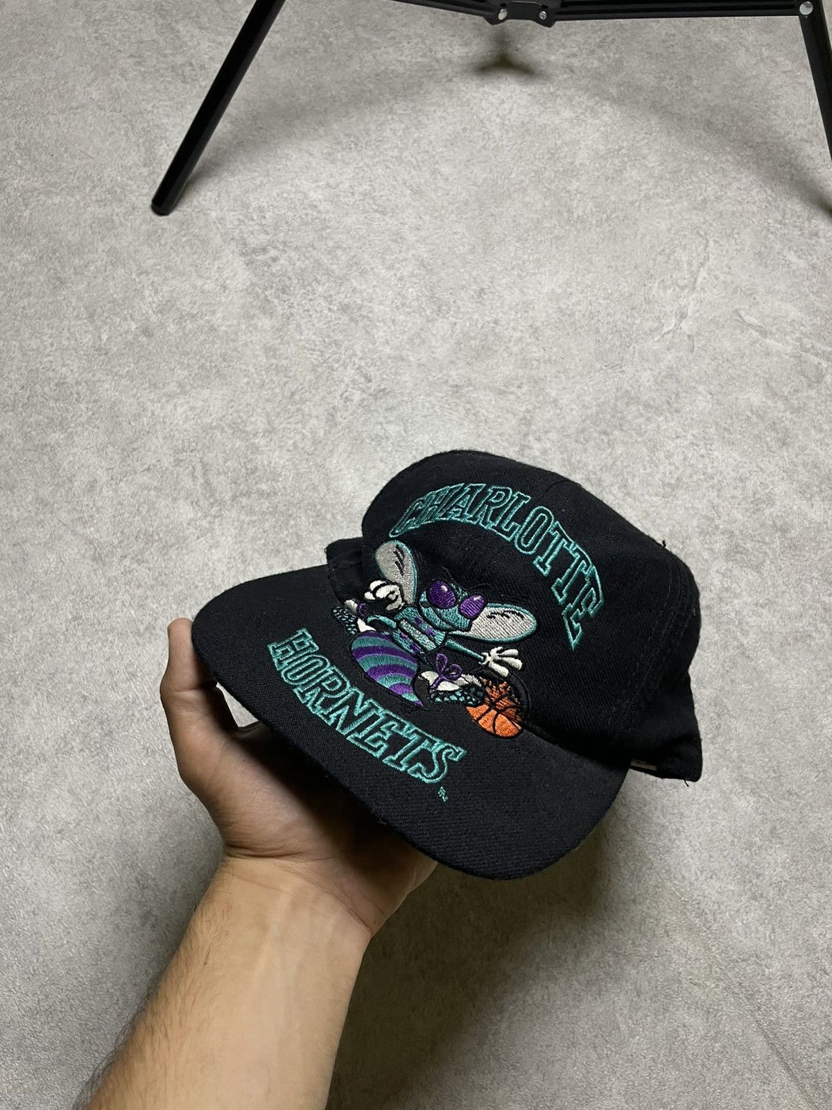 Drew Pearson NFL NBA CHARLOTTE HORNETS SNAPBACK (90s Buzzkiller Energy) Size ONE SIZE - 8 Thumbnail