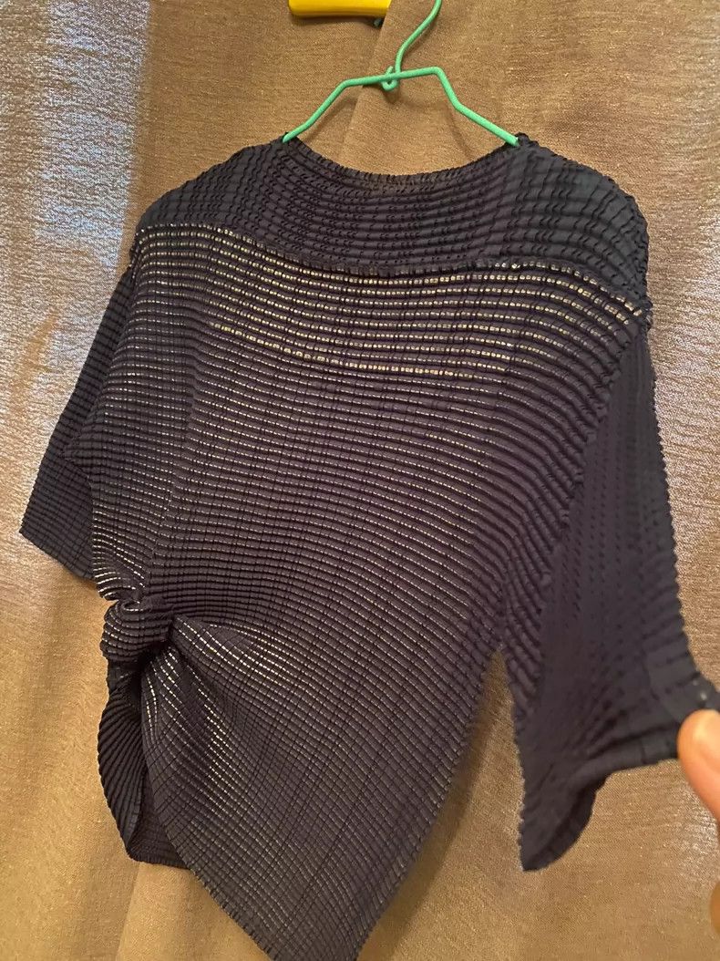 Other Issey Miyake size:2 Dark blue one-shoulder short-sleeved s Size M / US 6-8 / IT 42-44 - 1 Thumbnail