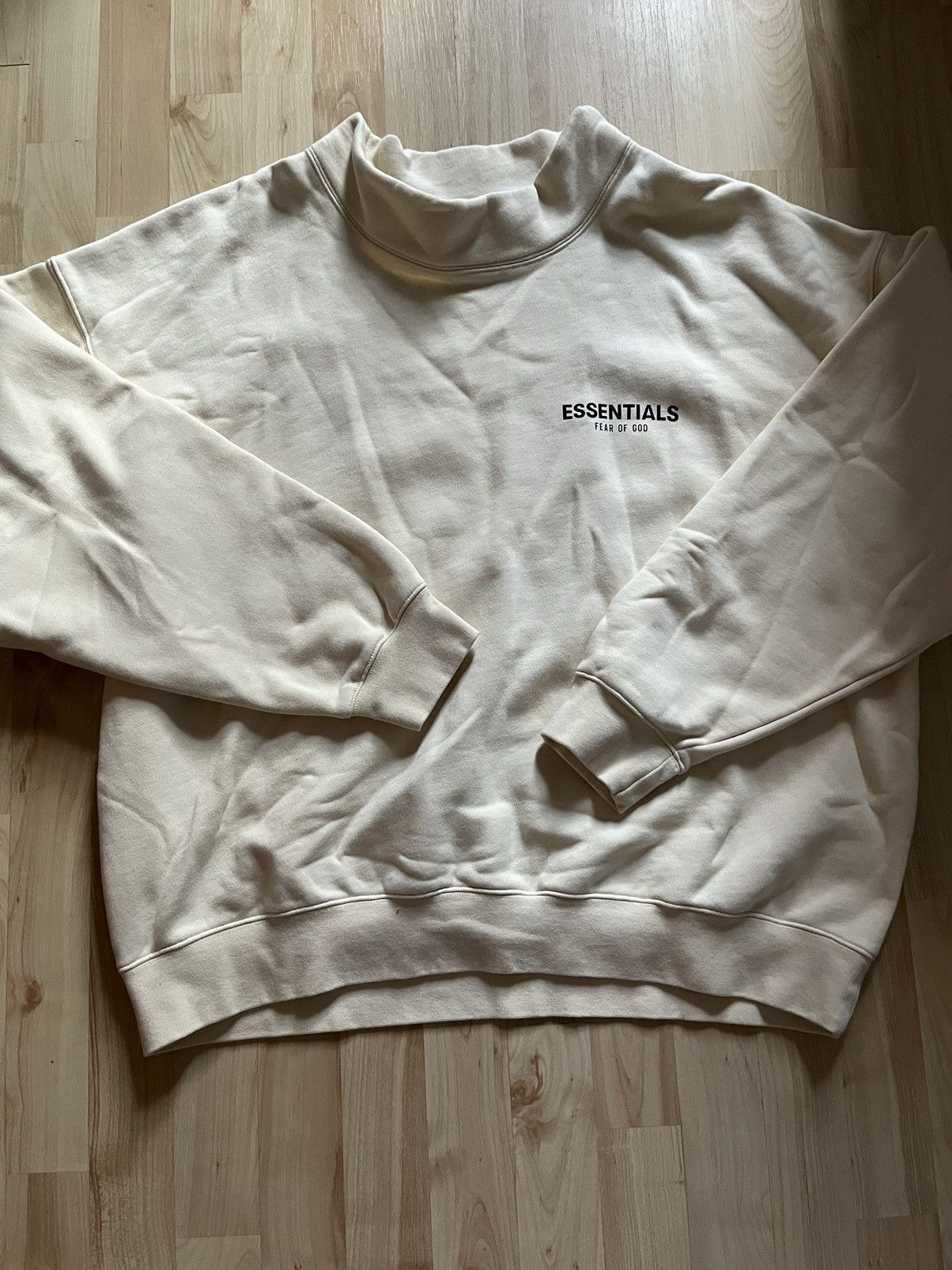 FOG buy Essentials Crewneck