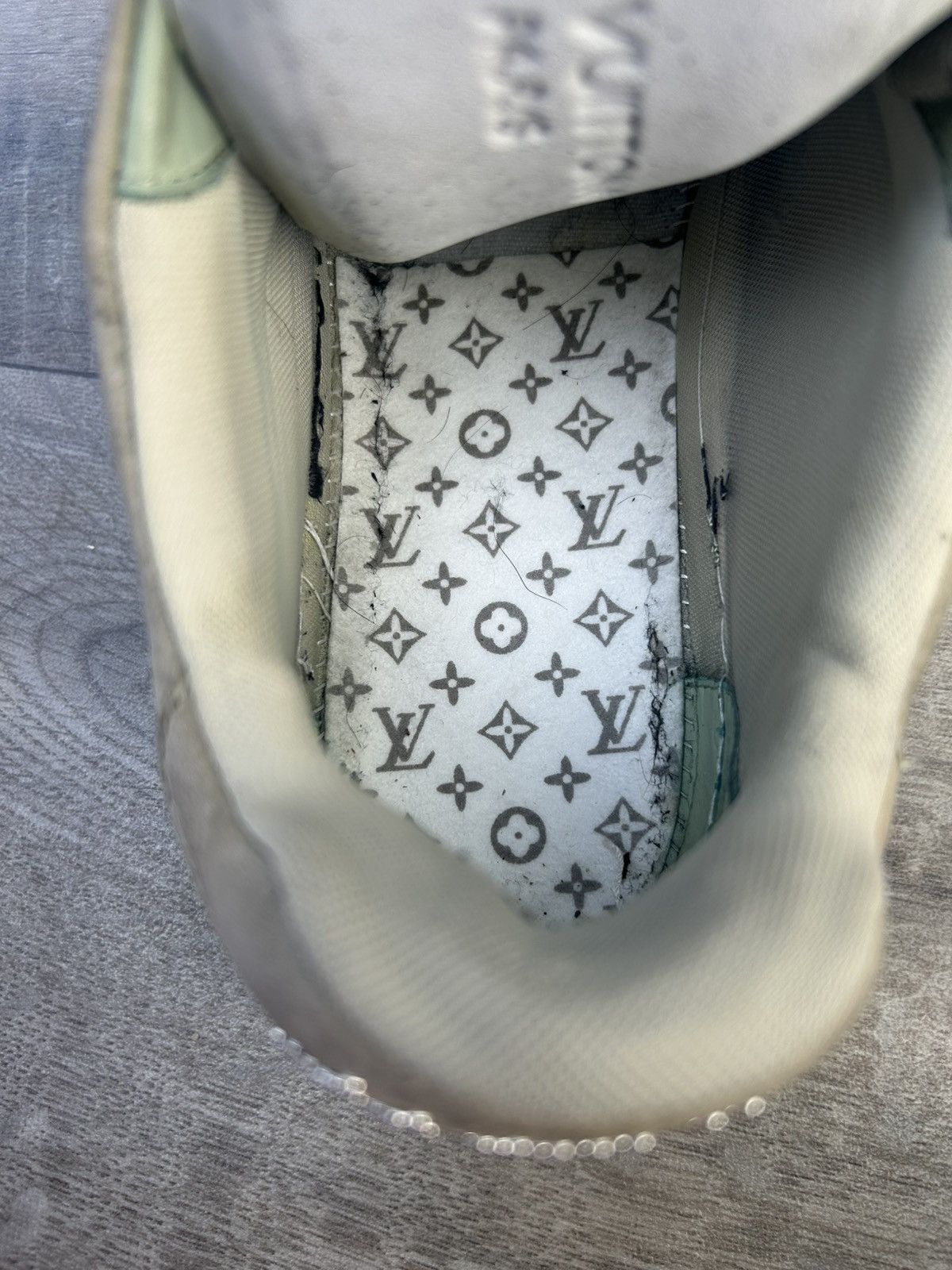 Louis Vuitton Louis Vuitton LV Trainer Sneakers. Size US 11.5 / EU 44-45 - 15 Thumbnail