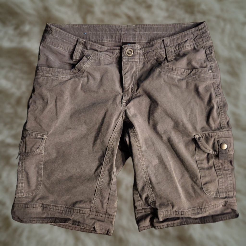 Vintage Kuhl Shorts Womens 6 Gray Cargo Hiking Outdoor Patina Dye Flap Pockets Cotton Nylon Spandex Breathable Size 28" / US 6 / IT 42 - 1 Thumbnail