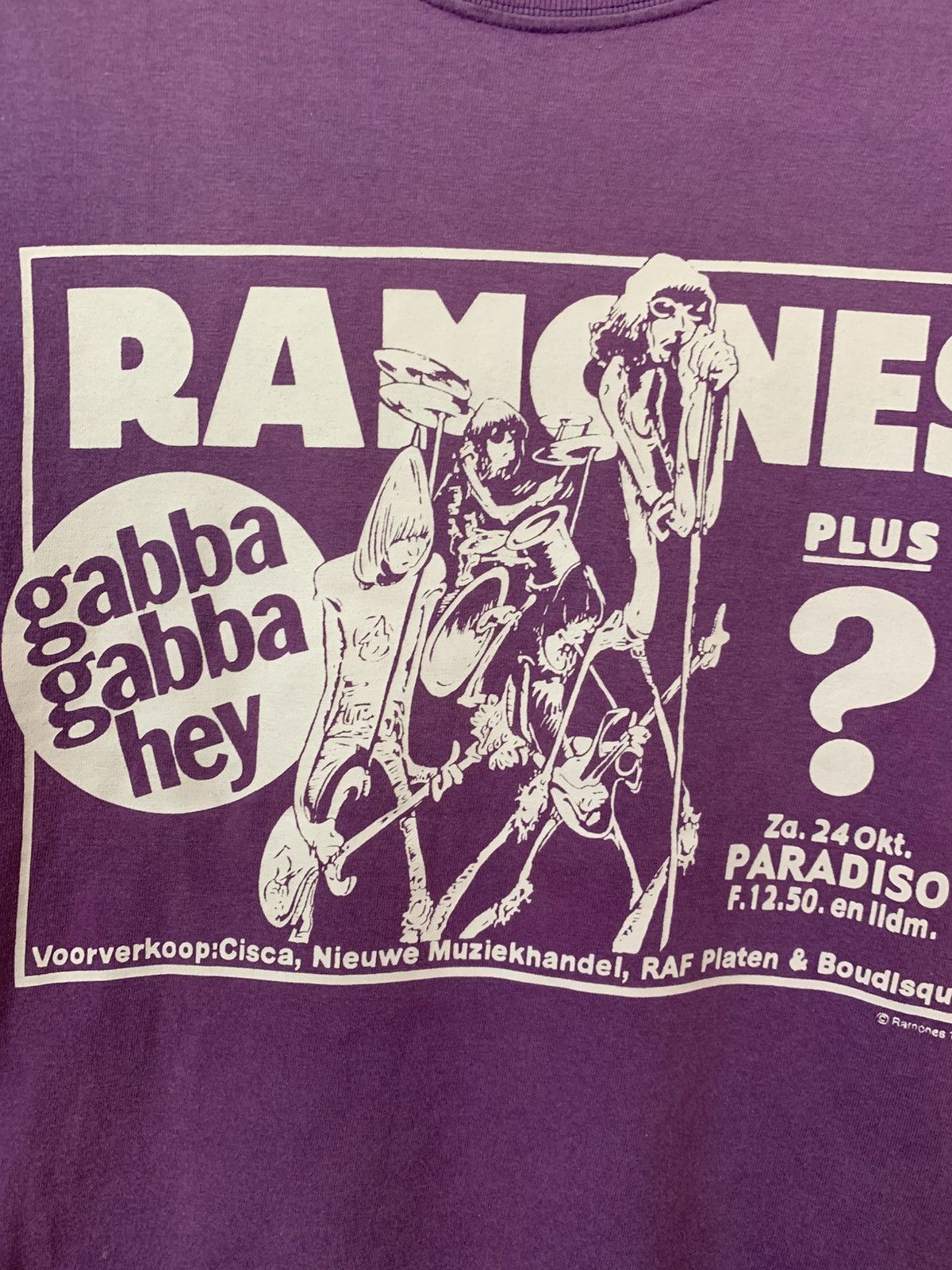 Vintage Y2K ramones gabba gabba hey shirt Size US S / EU 44-46 / 1 - 3 Thumbnail