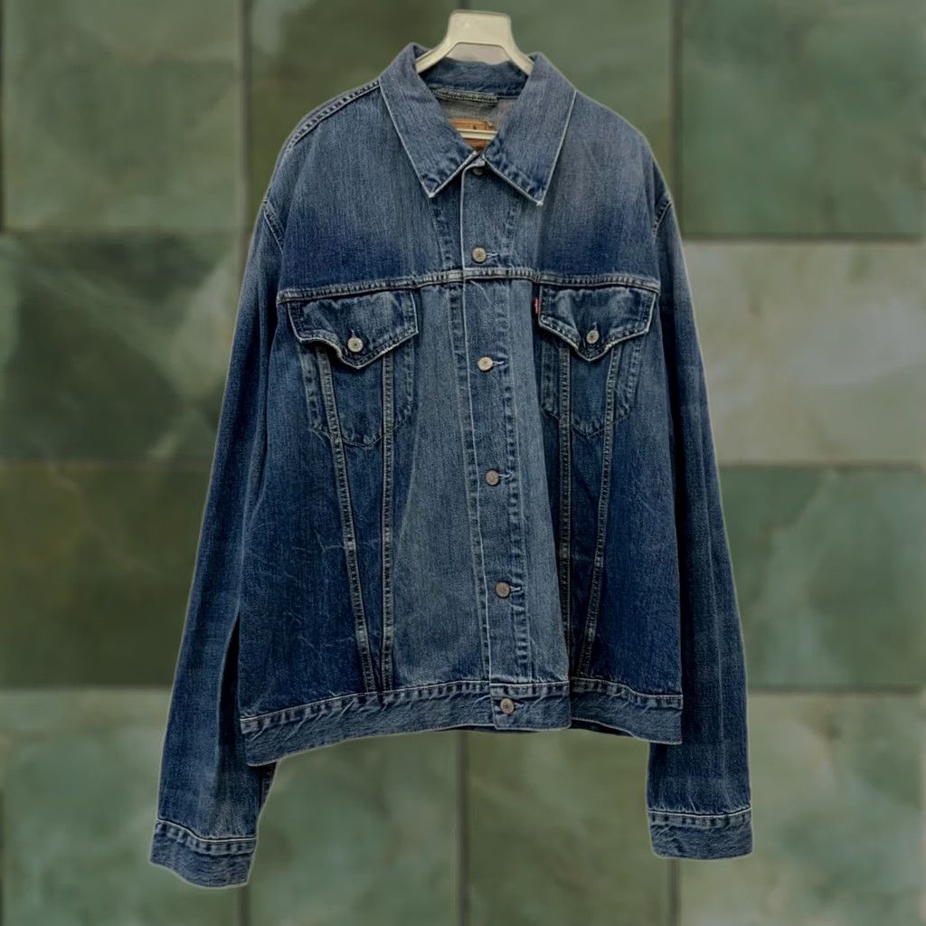Levi's VINTAGE Levi’s 70500 Denim Trucker Jacket XXL Blue Classic Men Shirt Size US 39 - 1 Thumbnail