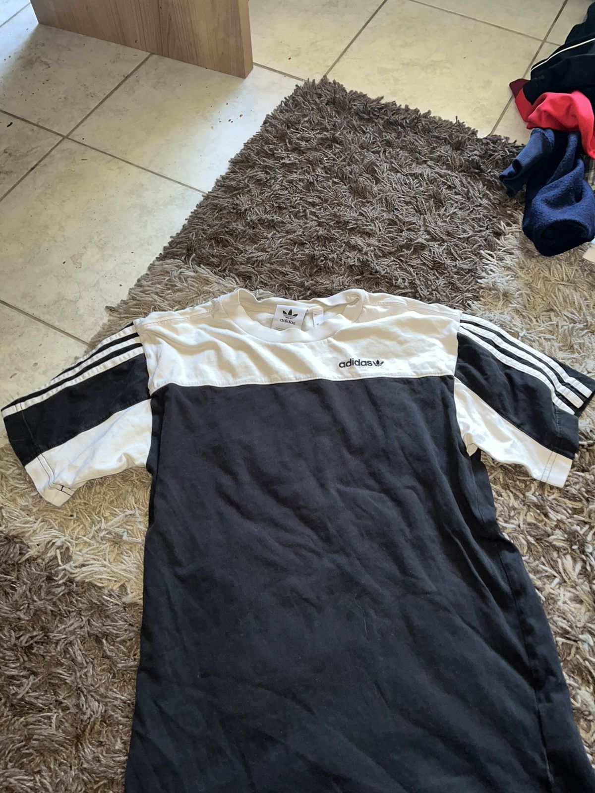 Adidas Adidas Tshirt size S New unisex Size US S / EU 44-46 / 1 - 7 Thumbnail