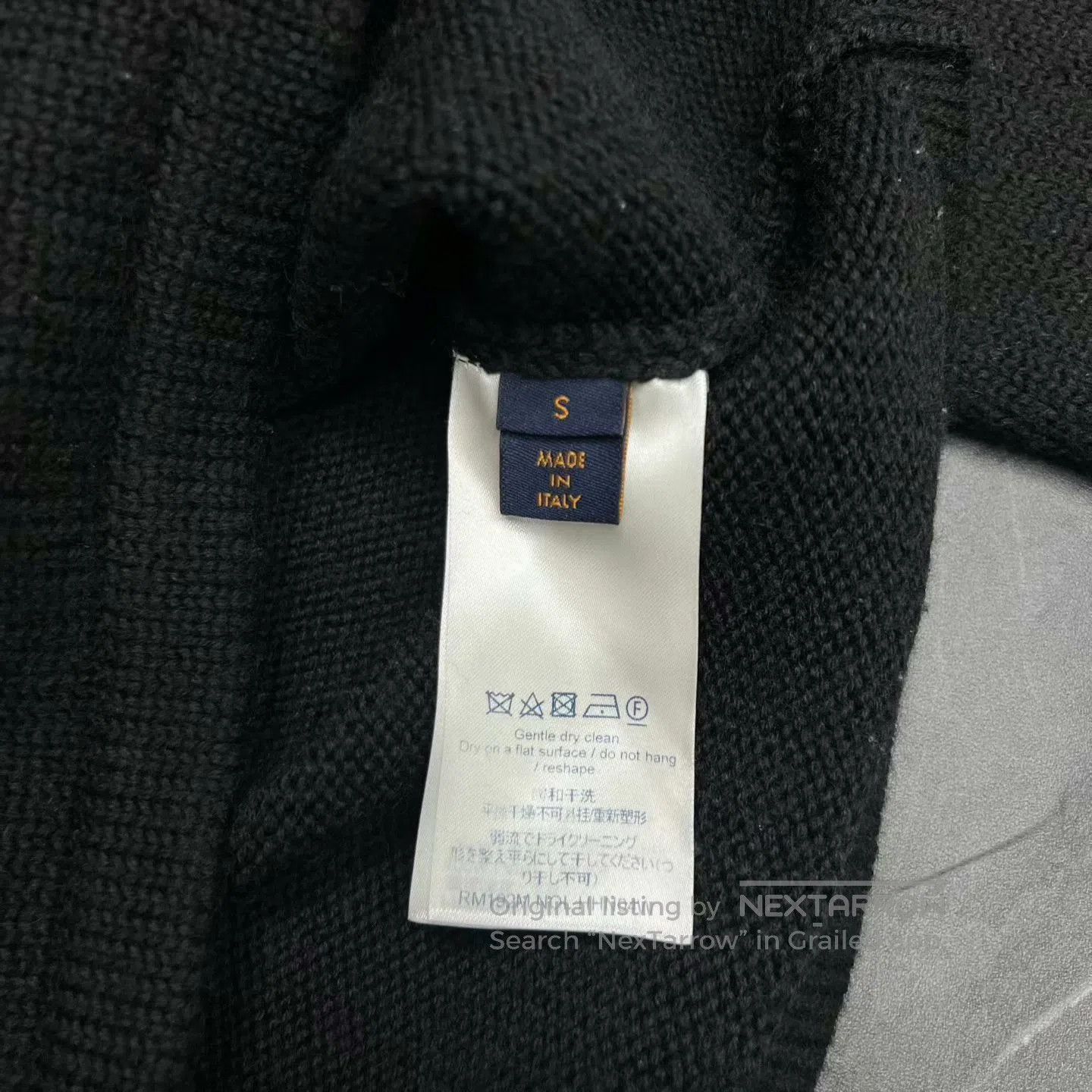 Louis Vuitton louis vuitton piano key sweater in black. Size US S / EU 44-46 / 1 - 4 Thumbnail