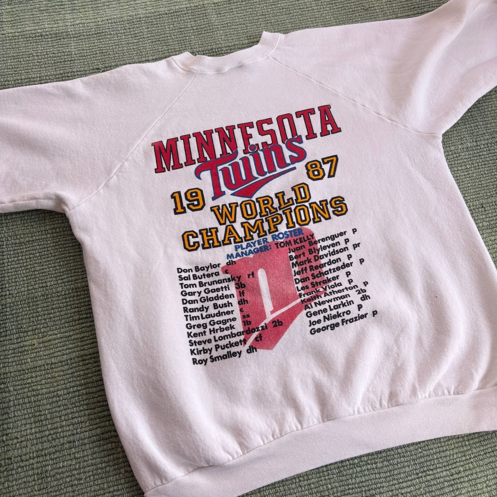 MLB × Vintage Vintage 1987 Minnesota Twins World Champions Sweatshirt Size US XL / EU 56 / 4 - 2 Thumbnail