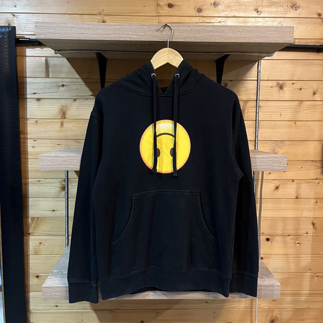Anti Social Social Club ASSC 'HMU' Smiley Face Yellow on Black Hoodie Sweatshirt Size US S / EU 44-46 / 1 - 1 Thumbnail